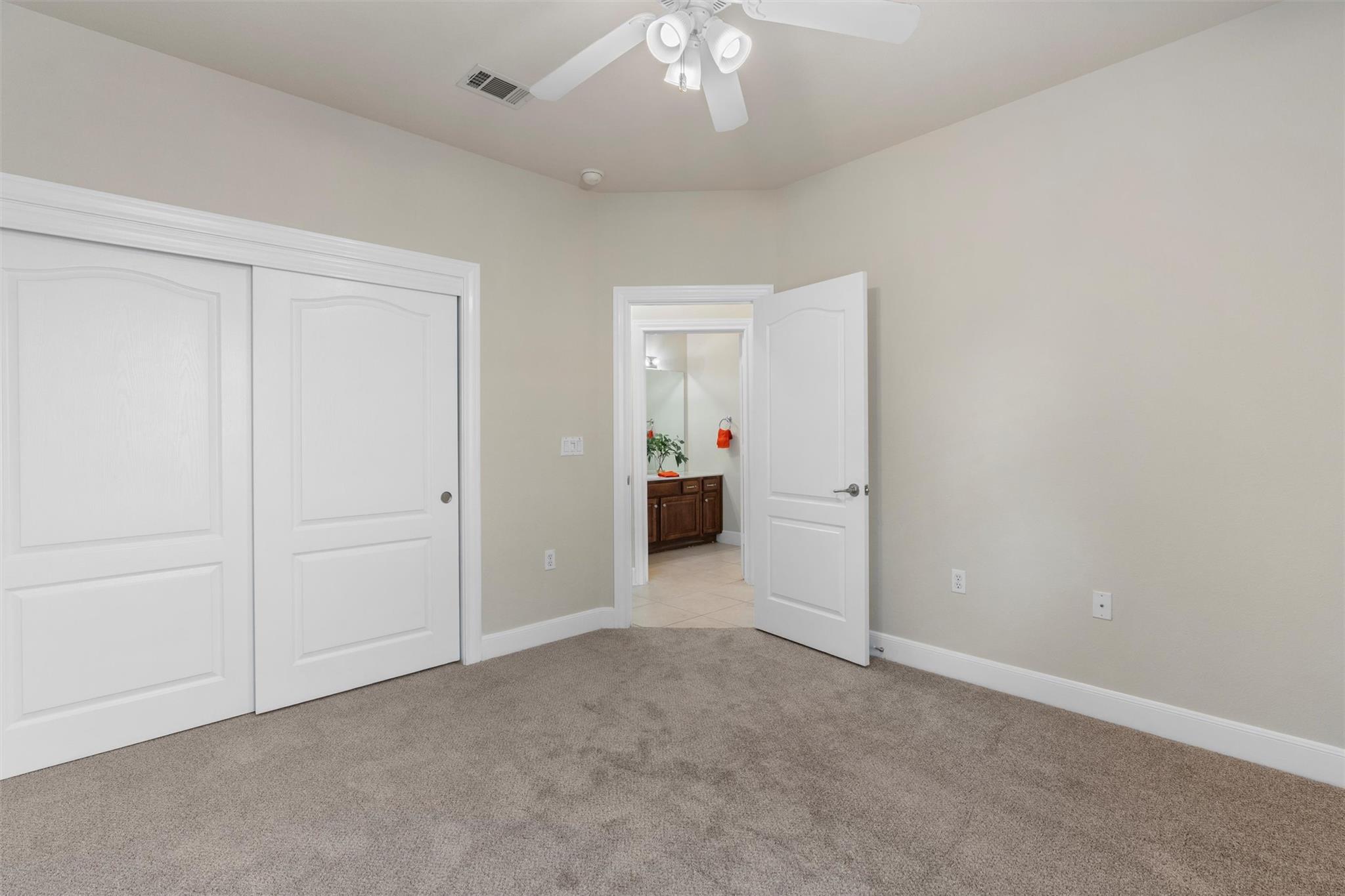 200 San Saba Dr, Georgetown, TX 78633