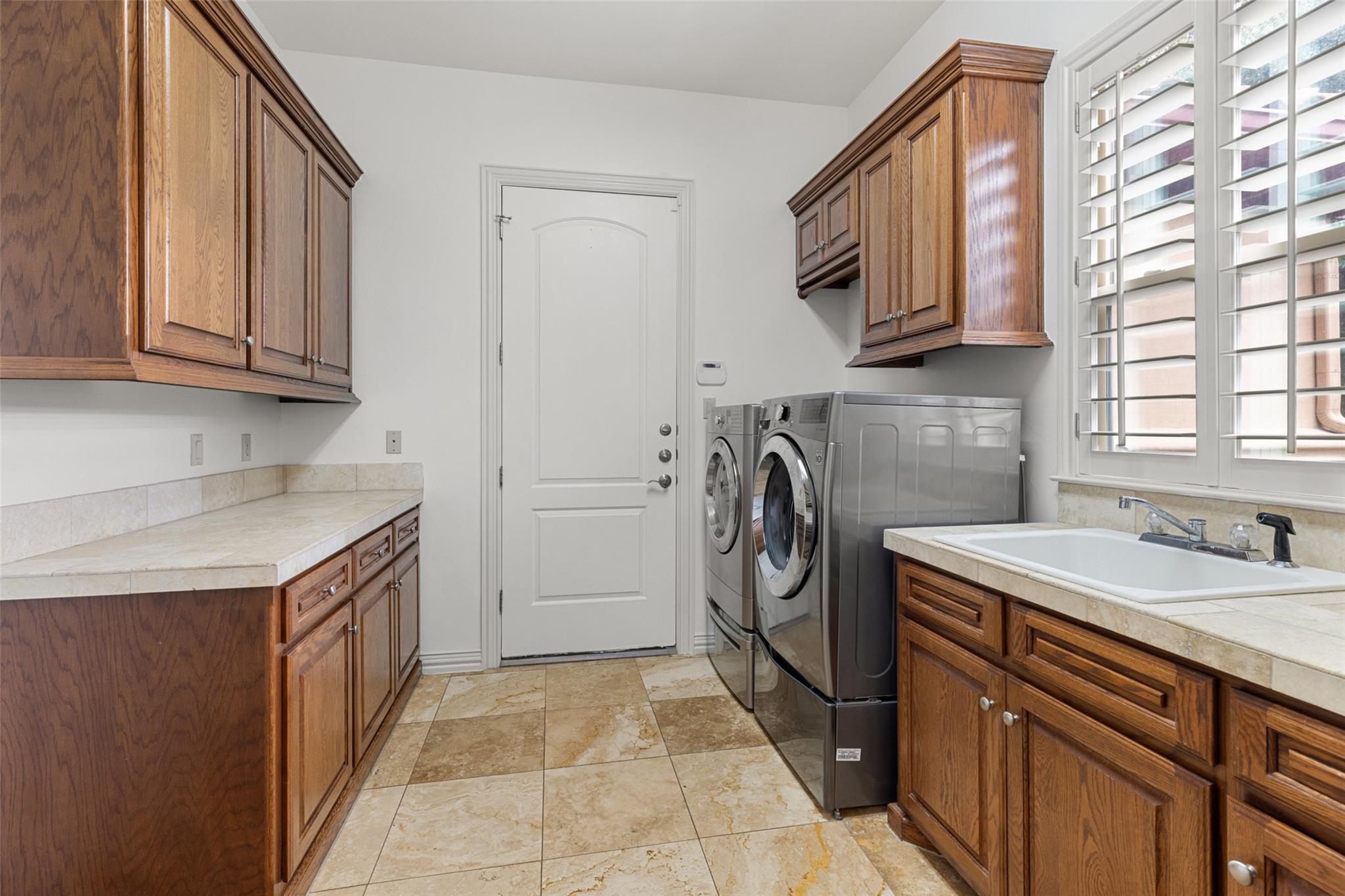 101 Lakeway Hills Cv, Lakeway, TX 78734