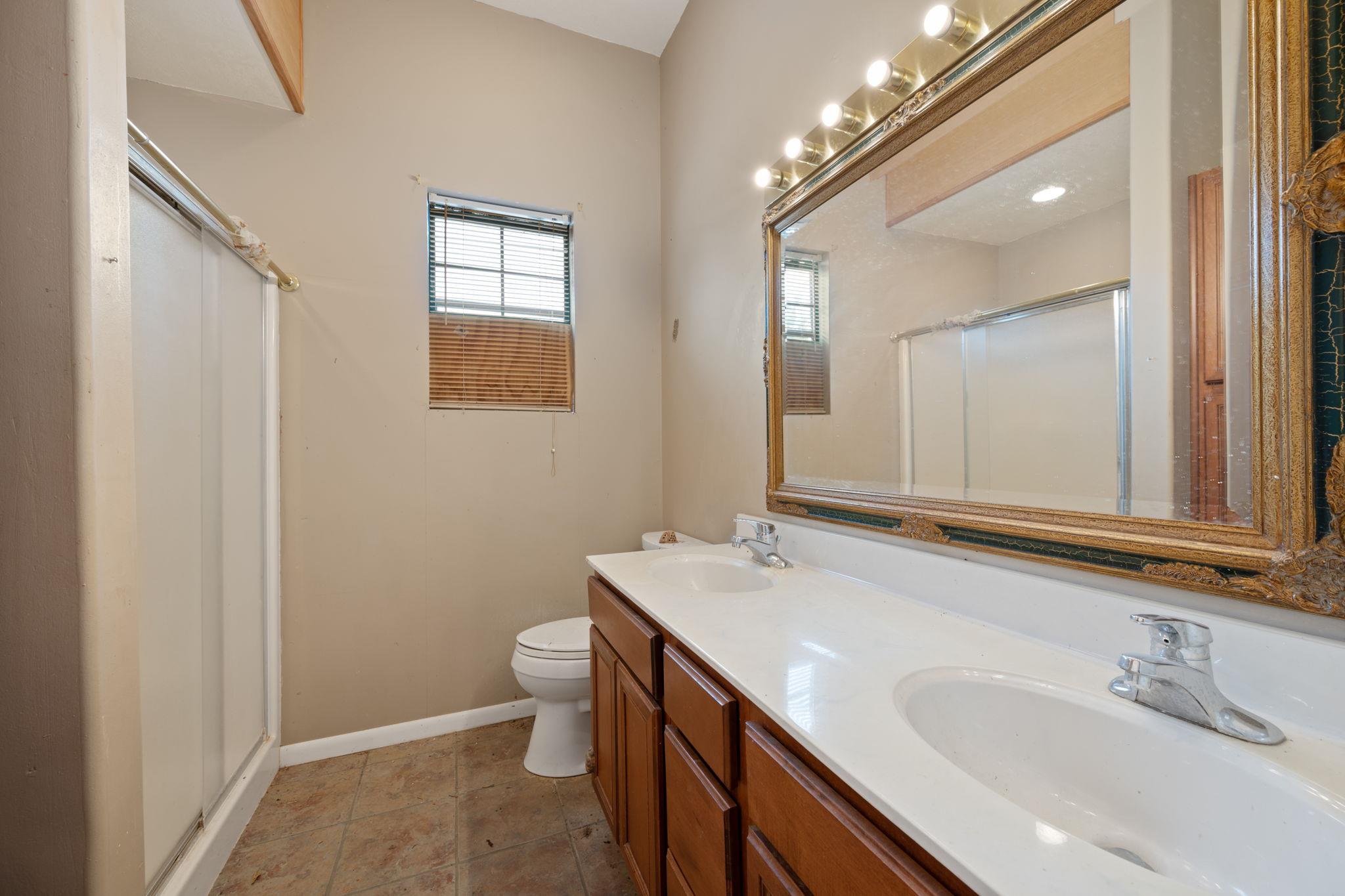 25304 Pedernales Pt, Spicewood, TX 78669