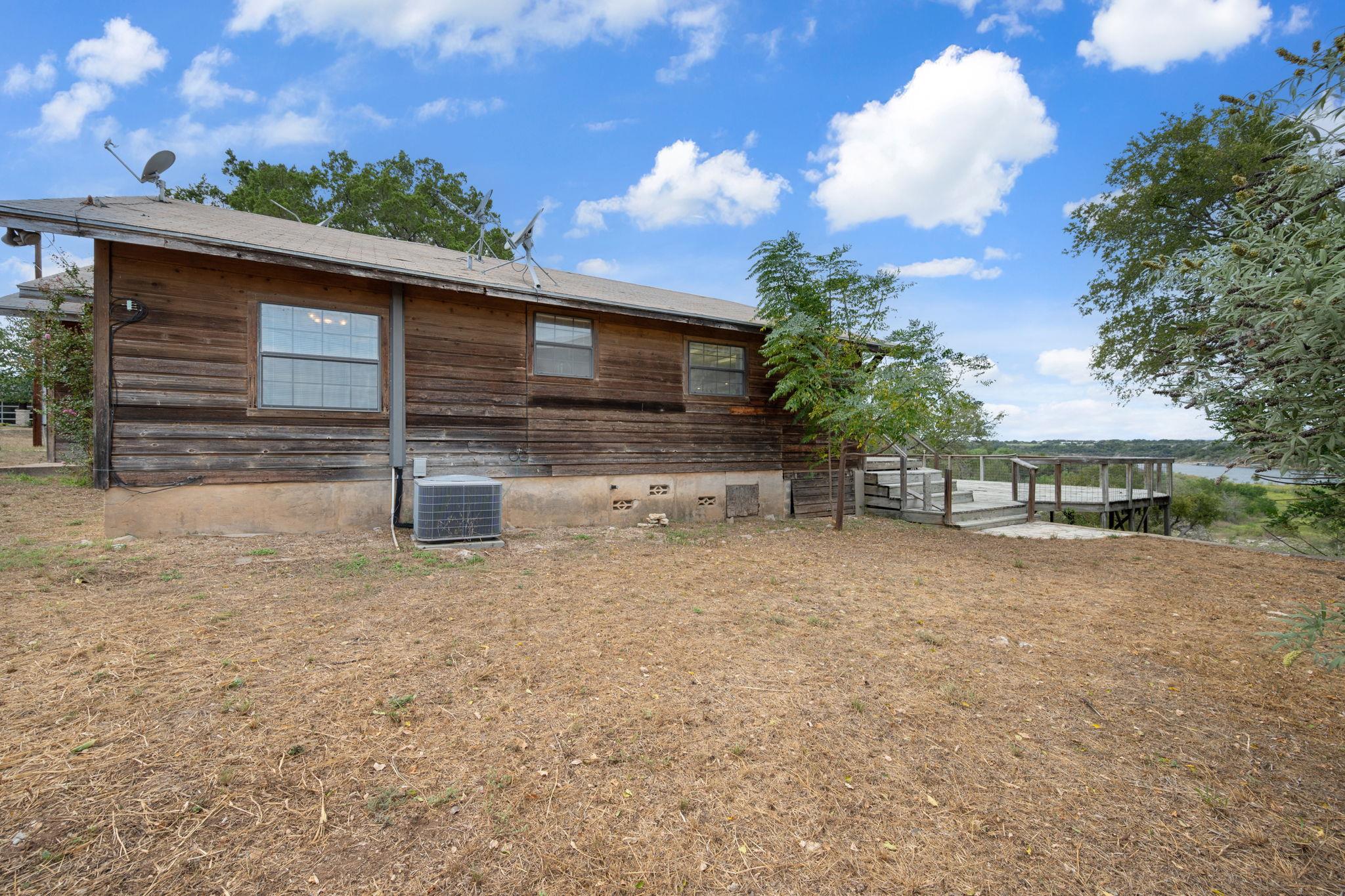 25304 Pedernales Pt, Spicewood, TX 78669