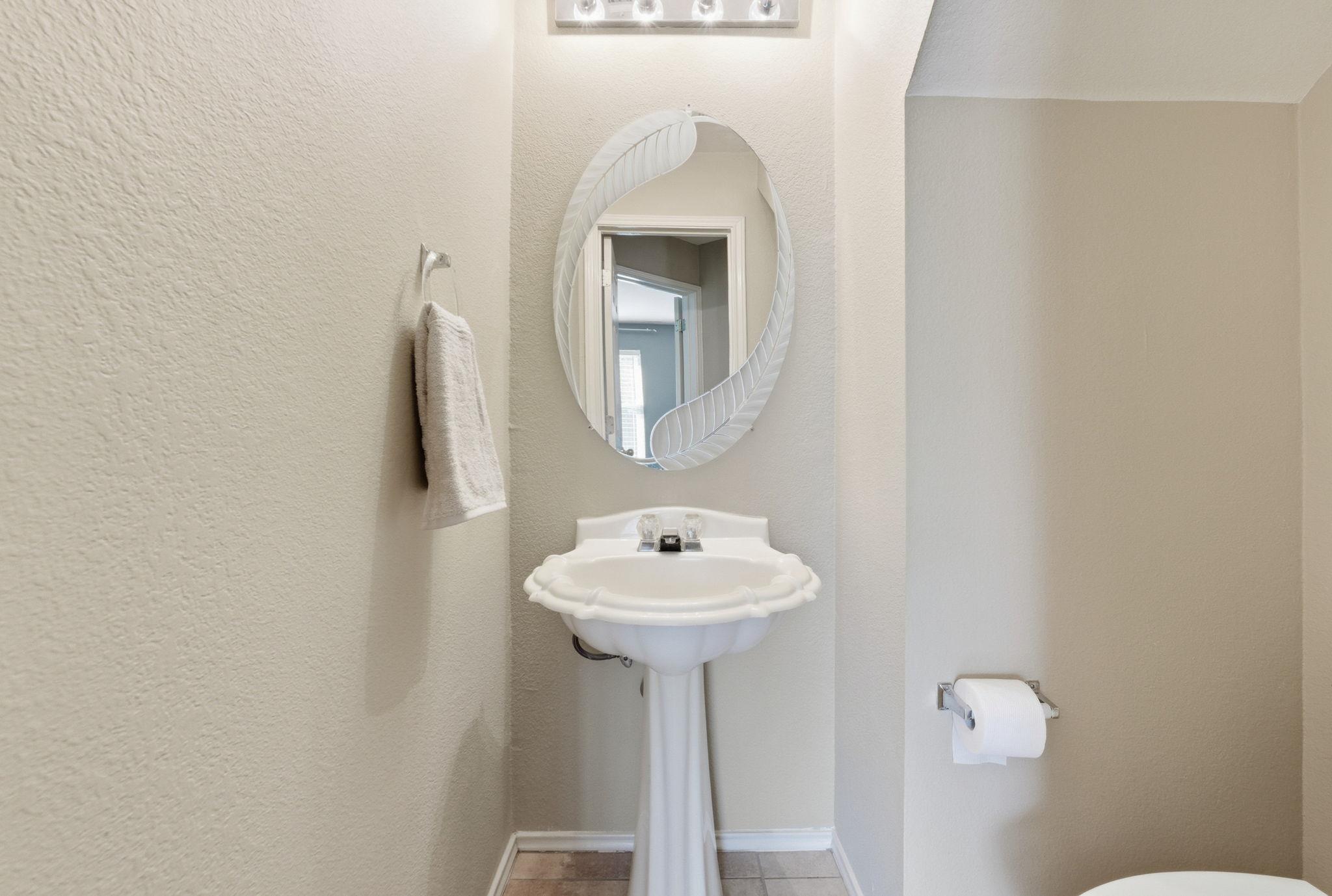 1437 Thibodeaux Dr, Round Rock, TX 78664