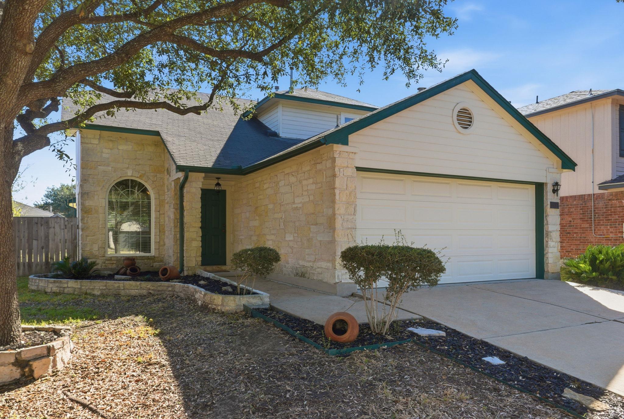 1437 Thibodeaux Dr, Round Rock, TX 78664