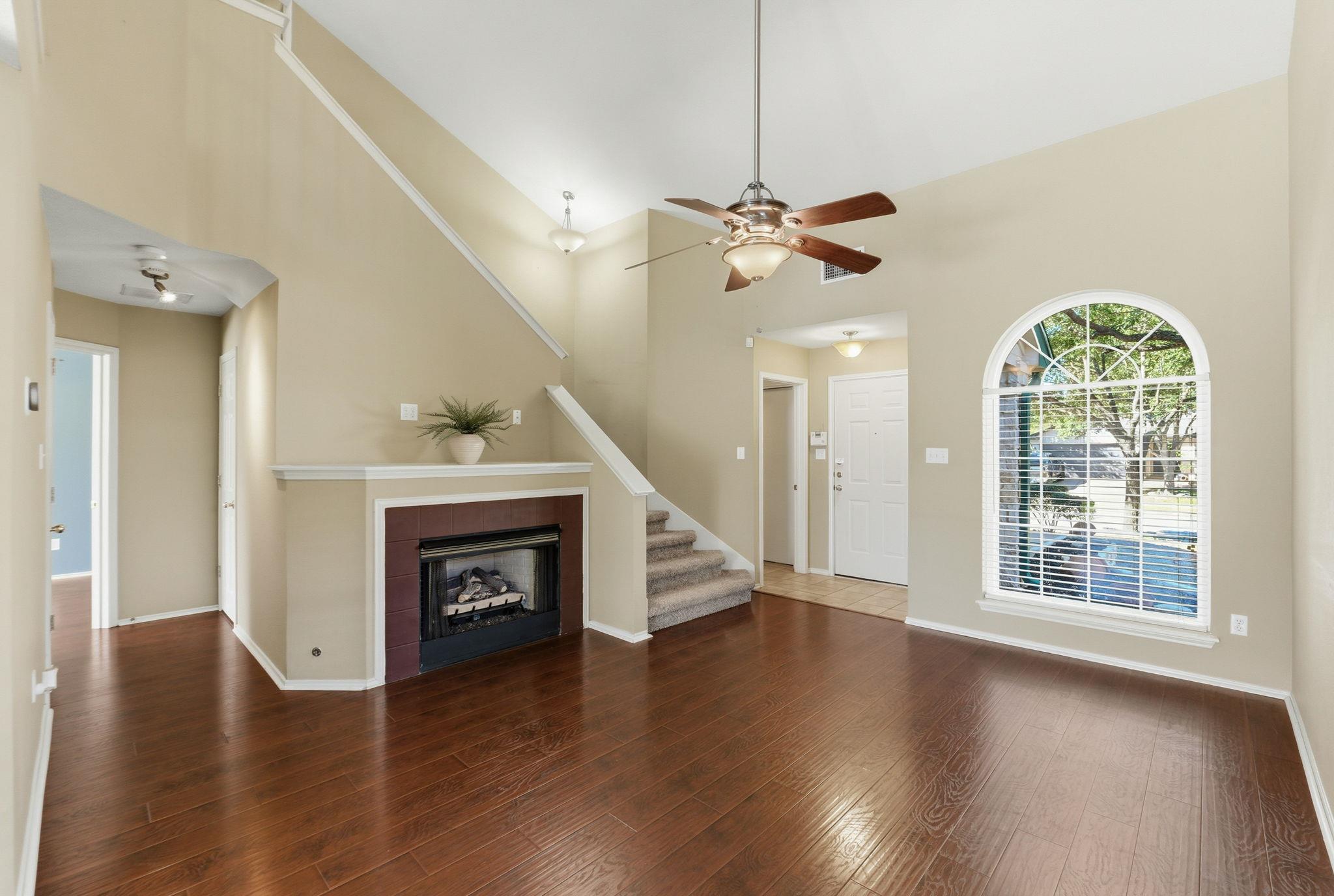 1437 Thibodeaux Dr, Round Rock, TX 78664