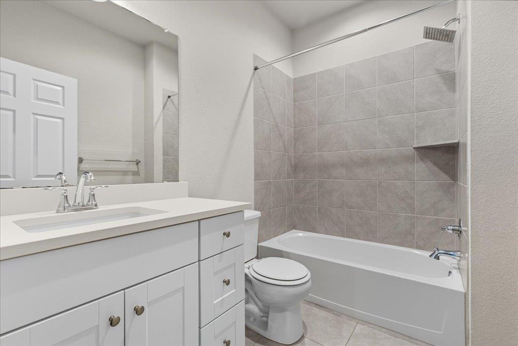 3801 Soft Shore Ln, Pflugerville, TX 78660