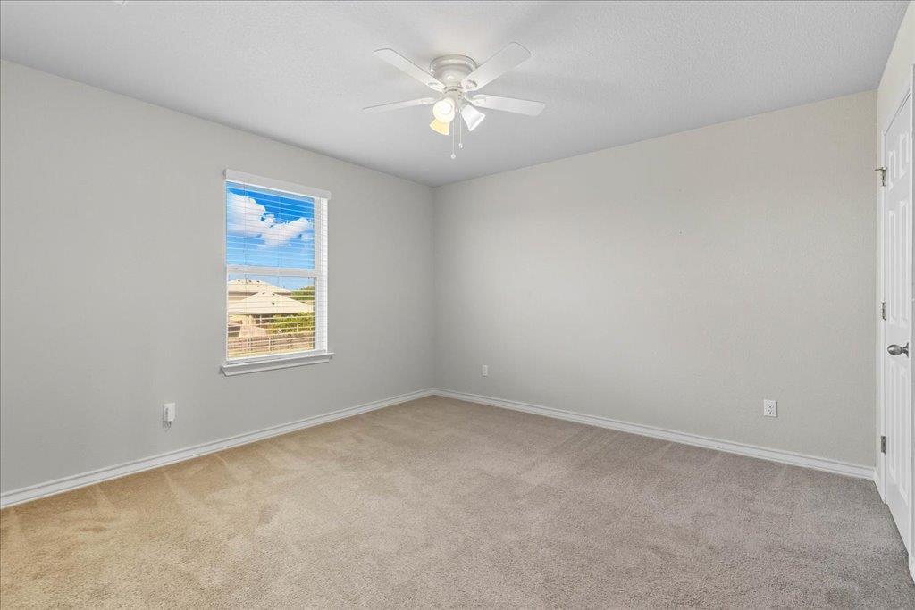 3801 Soft Shore Ln, Pflugerville, TX 78660