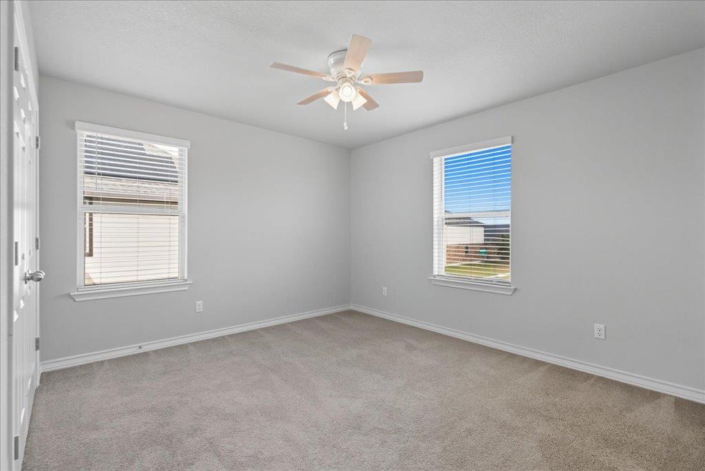 3801 Soft Shore Ln, Pflugerville, TX 78660