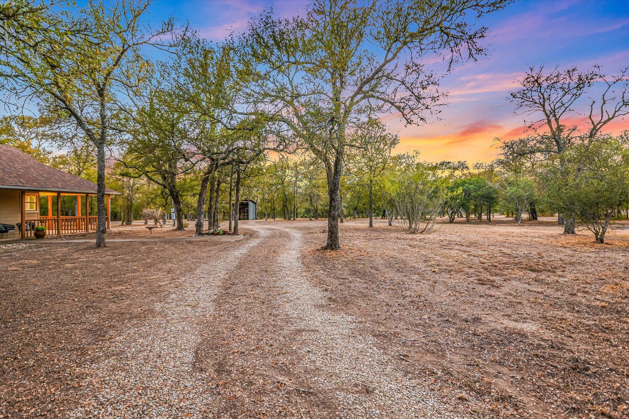 189 Shady Oaks Loop, Cedar Creek, TX 78612