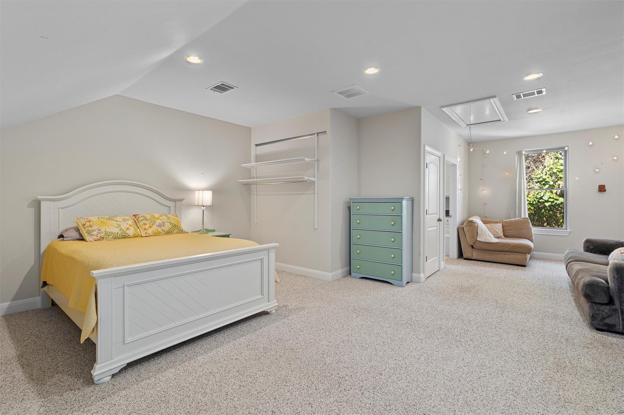 1092 FM 3000, Elgin, TX 78621