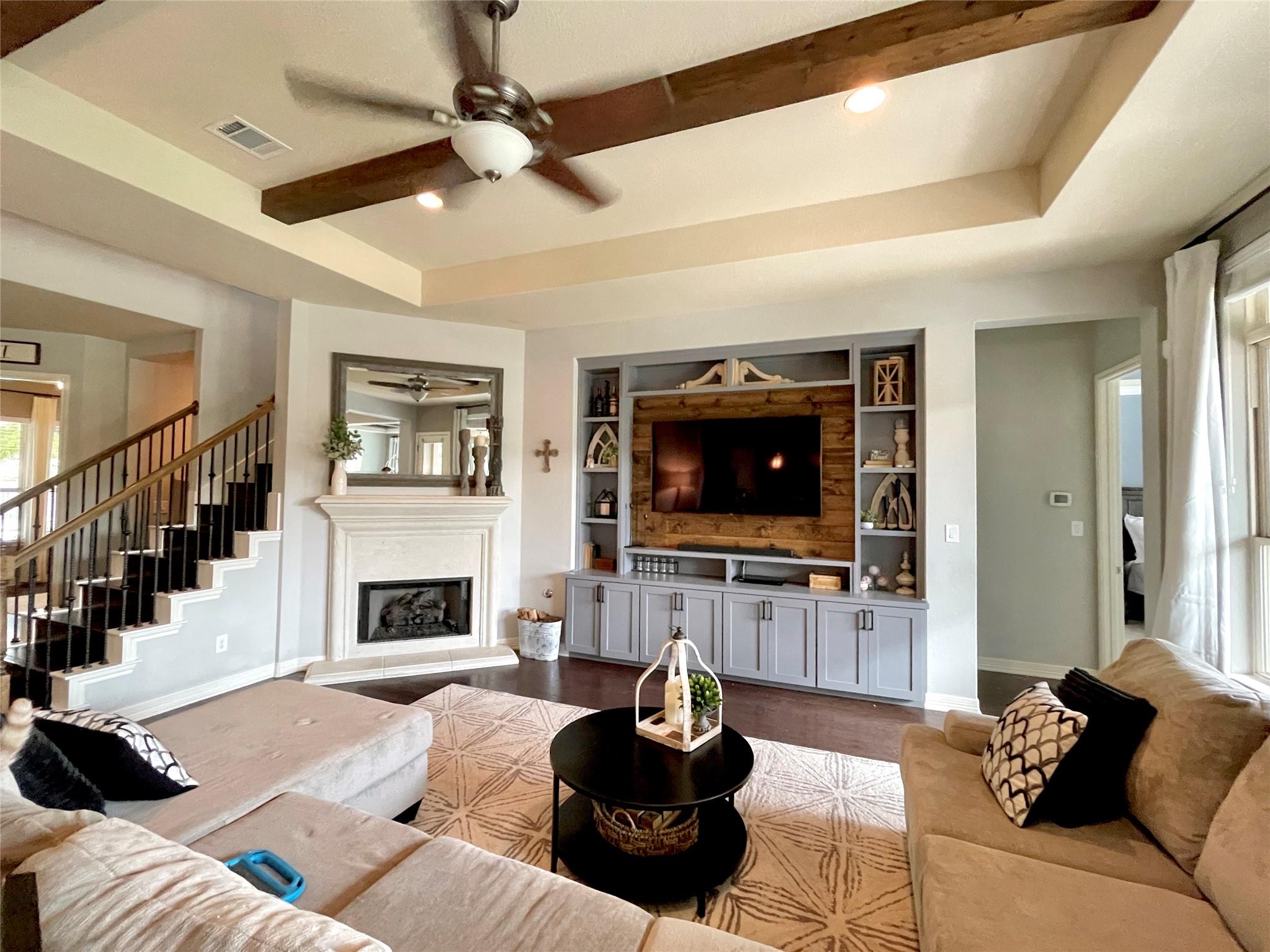 2105 Colinas Verdas Rd, Cedar Park, TX 78641