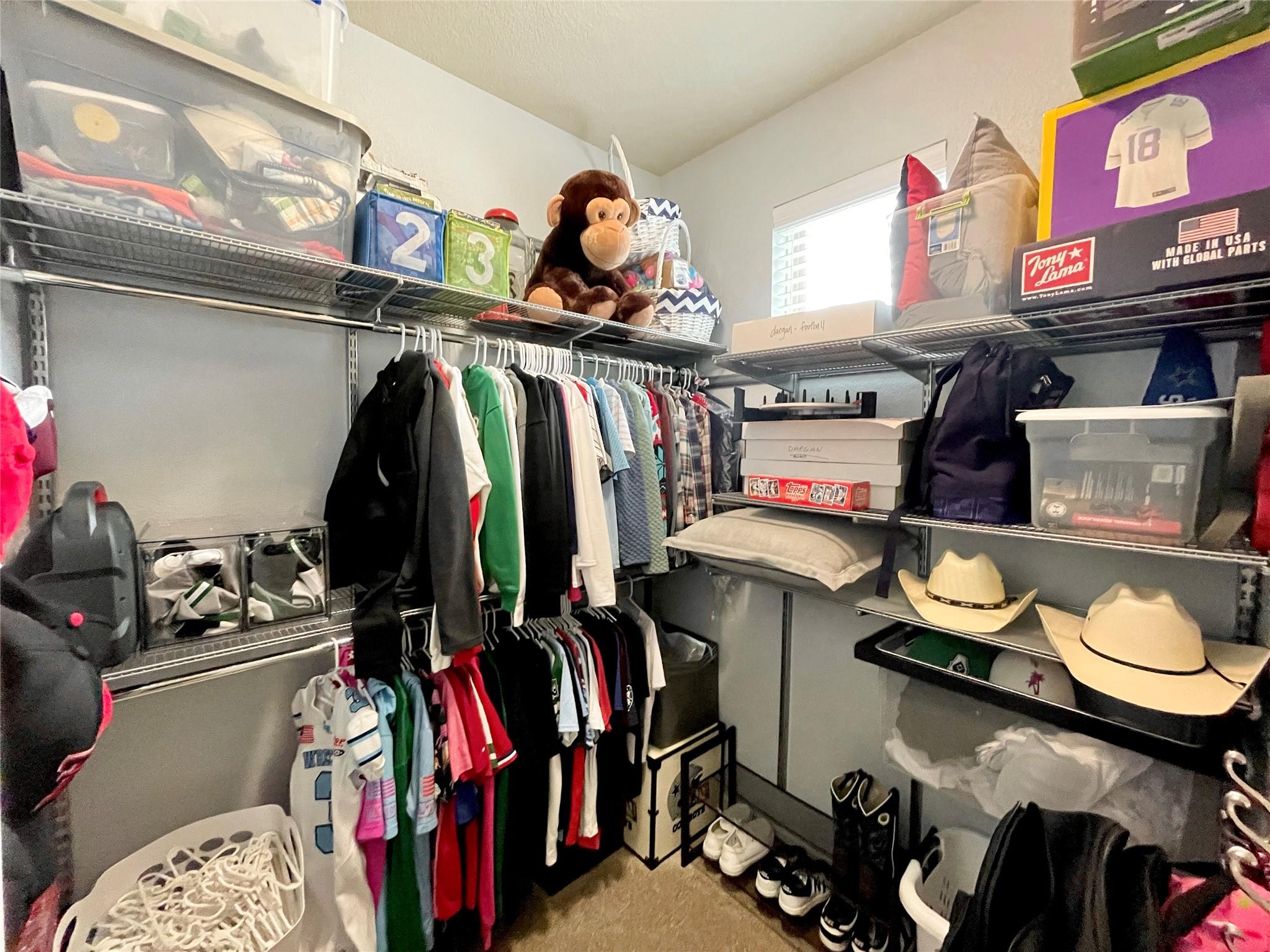 2105 Colinas Verdas Rd, Cedar Park, TX 78641