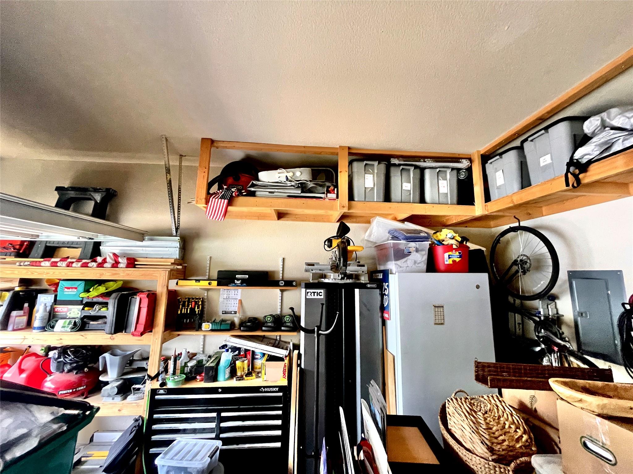 2105 Colinas Verdas Rd, Cedar Park, TX 78641