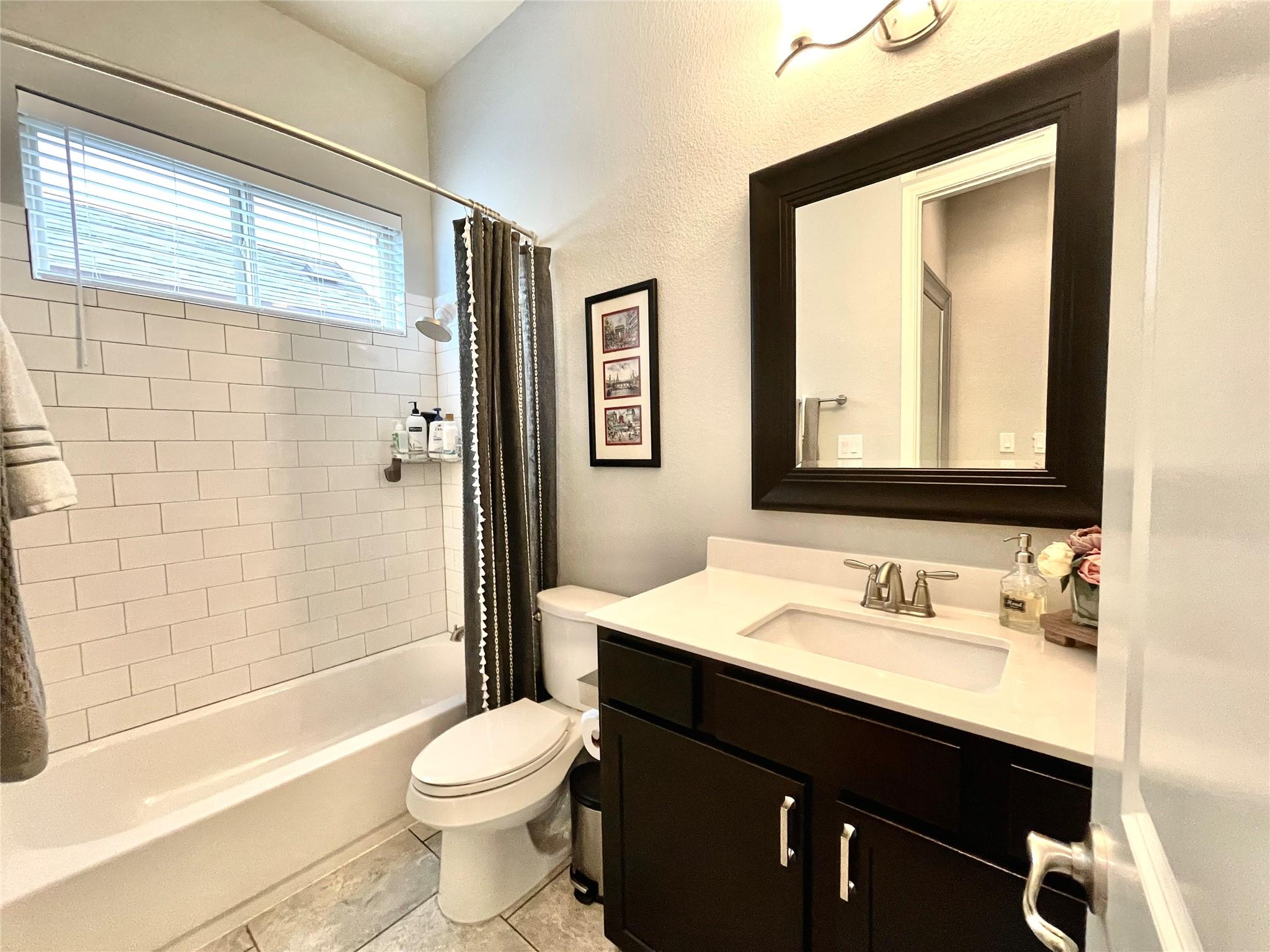 2105 Colinas Verdas Rd, Cedar Park, TX 78641