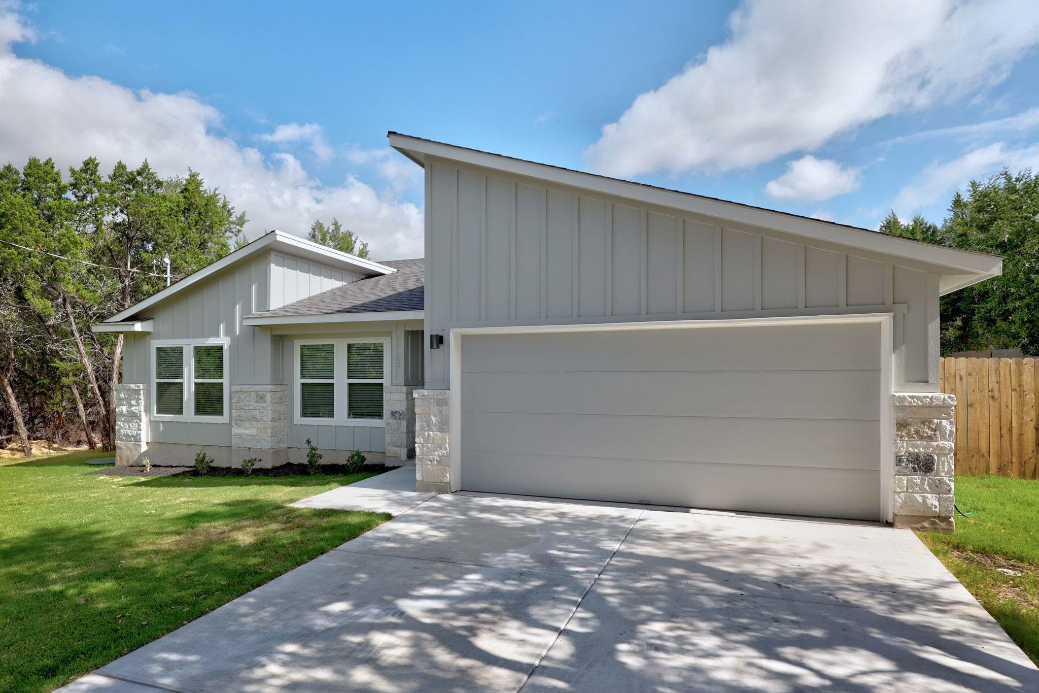 20102 Lee Ln, Lago Vista, TX 78645