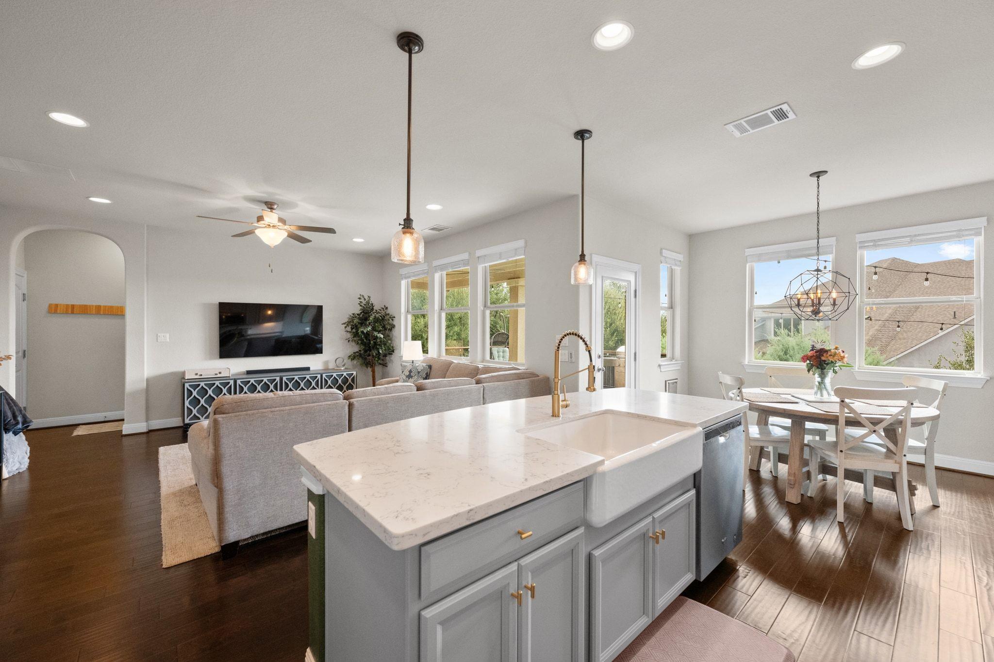 5309 Del Dios Way, Austin, TX 78738