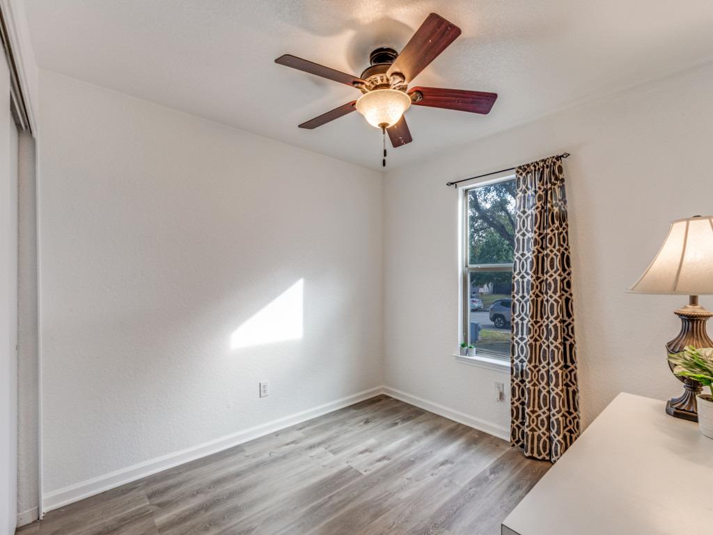 141 Beech Dr, Kyle, TX 78640