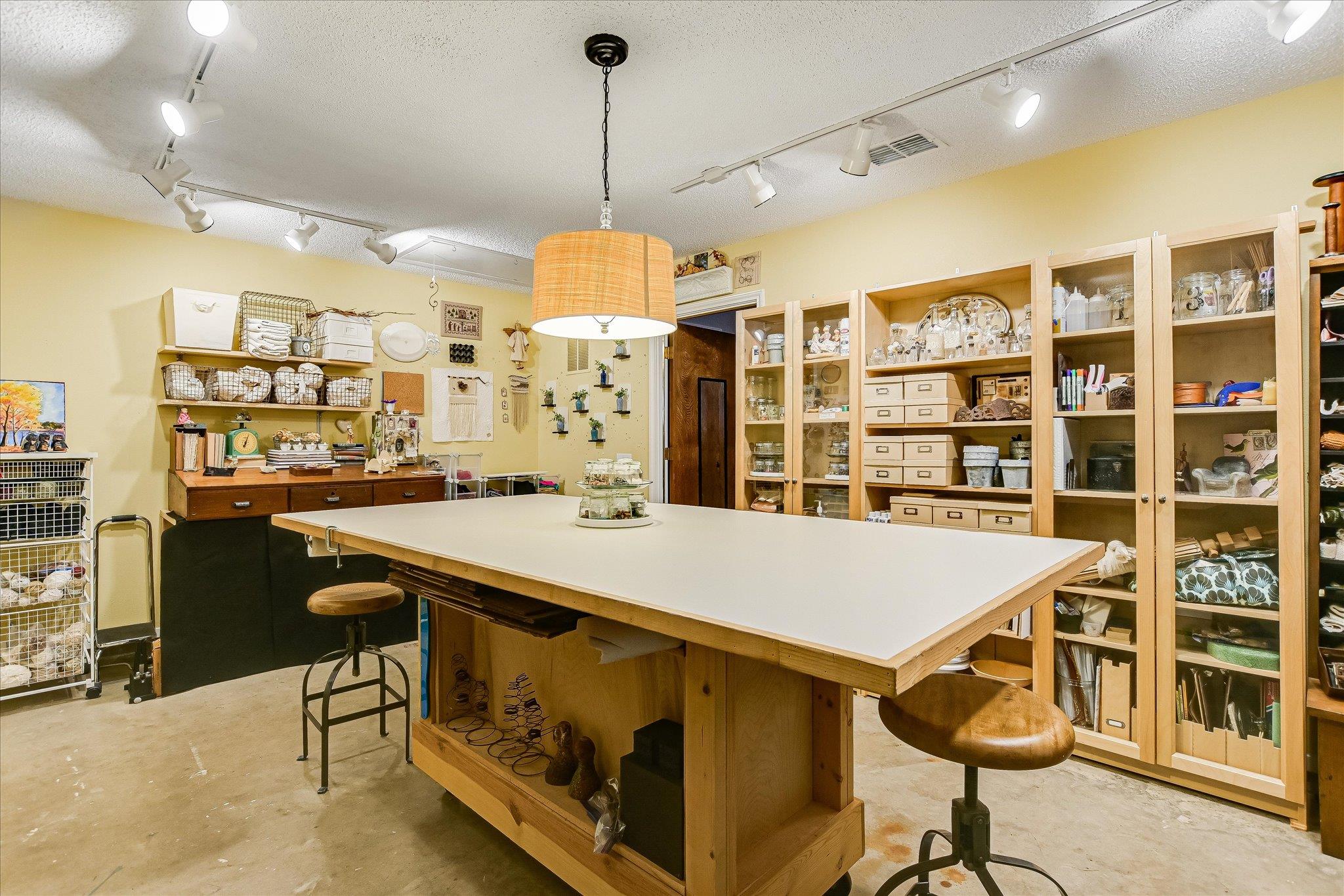 4110 Bluffridge Dr, Austin, TX 78759