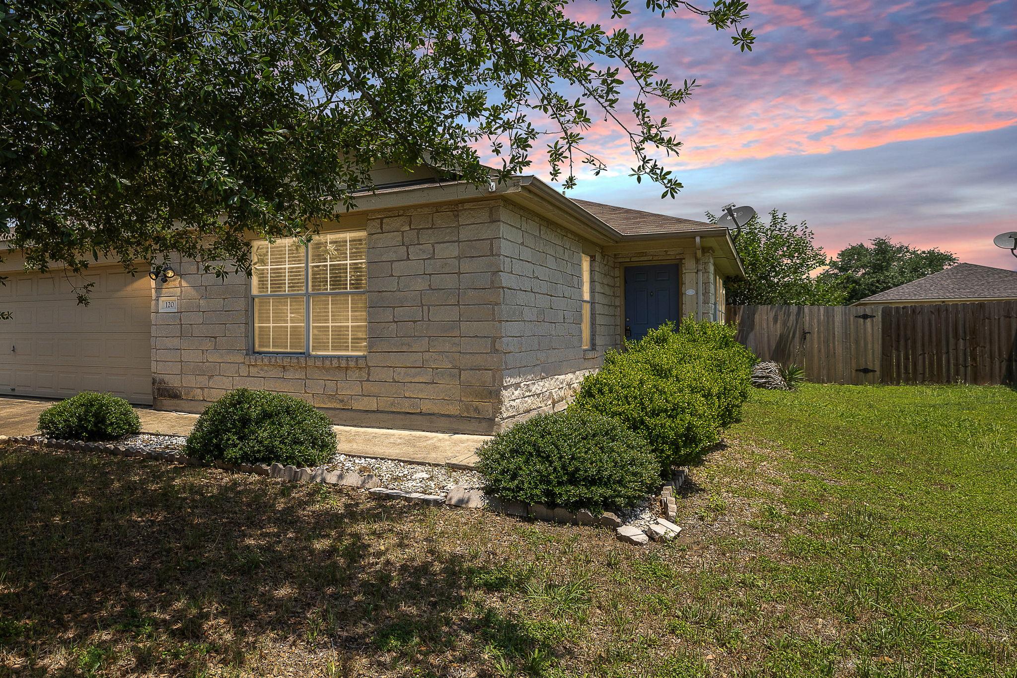 120 Wegstrom St, Hutto, TX 78634