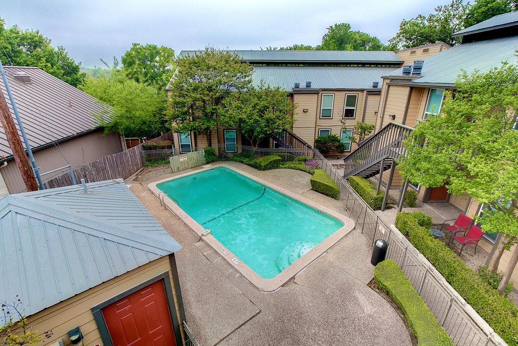 1000 W 26th St # 216, Austin, TX 78705