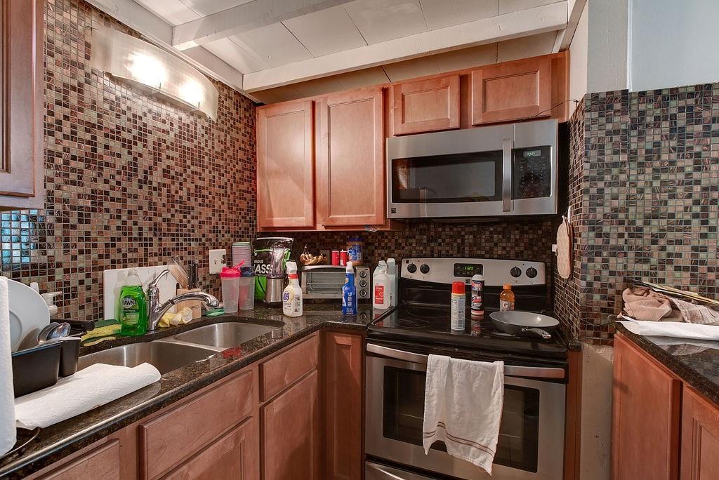 1000 W 26th St # 216, Austin, TX 78705