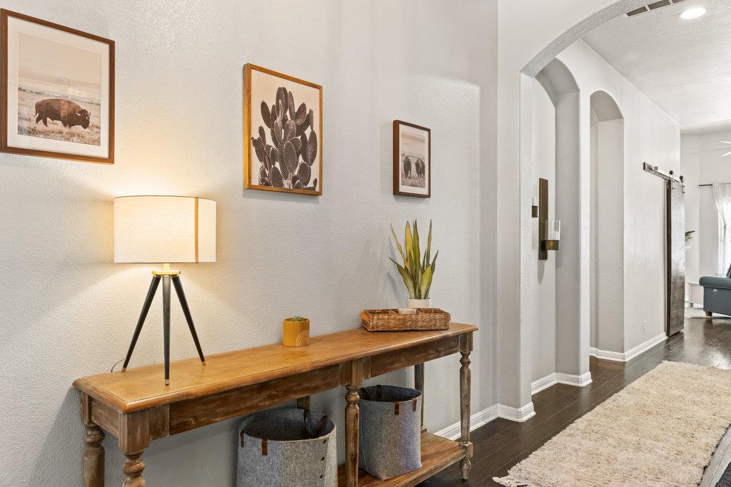 5433 Texas Bluebell Dr, Spicewood, TX 78669