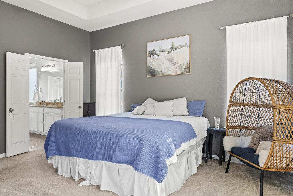 5433 Texas Bluebell Dr, Spicewood, TX 78669