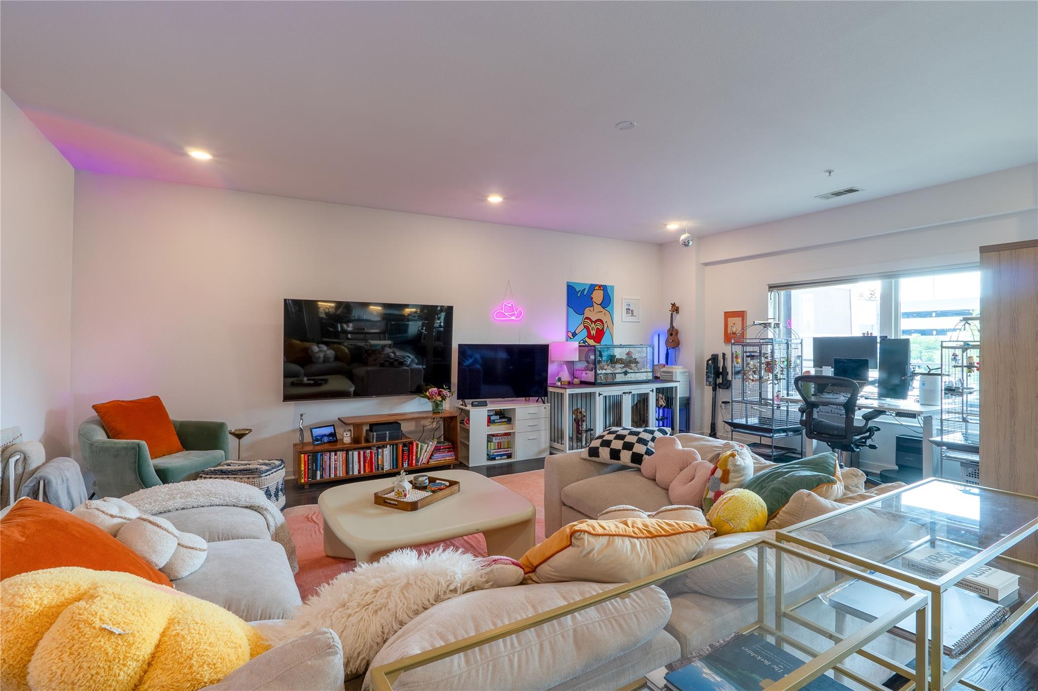 4361 S Congress Ave # 314, Austin, TX 78745