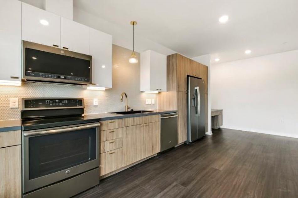 4361 S Congress Ave # 314, Austin, TX 78745