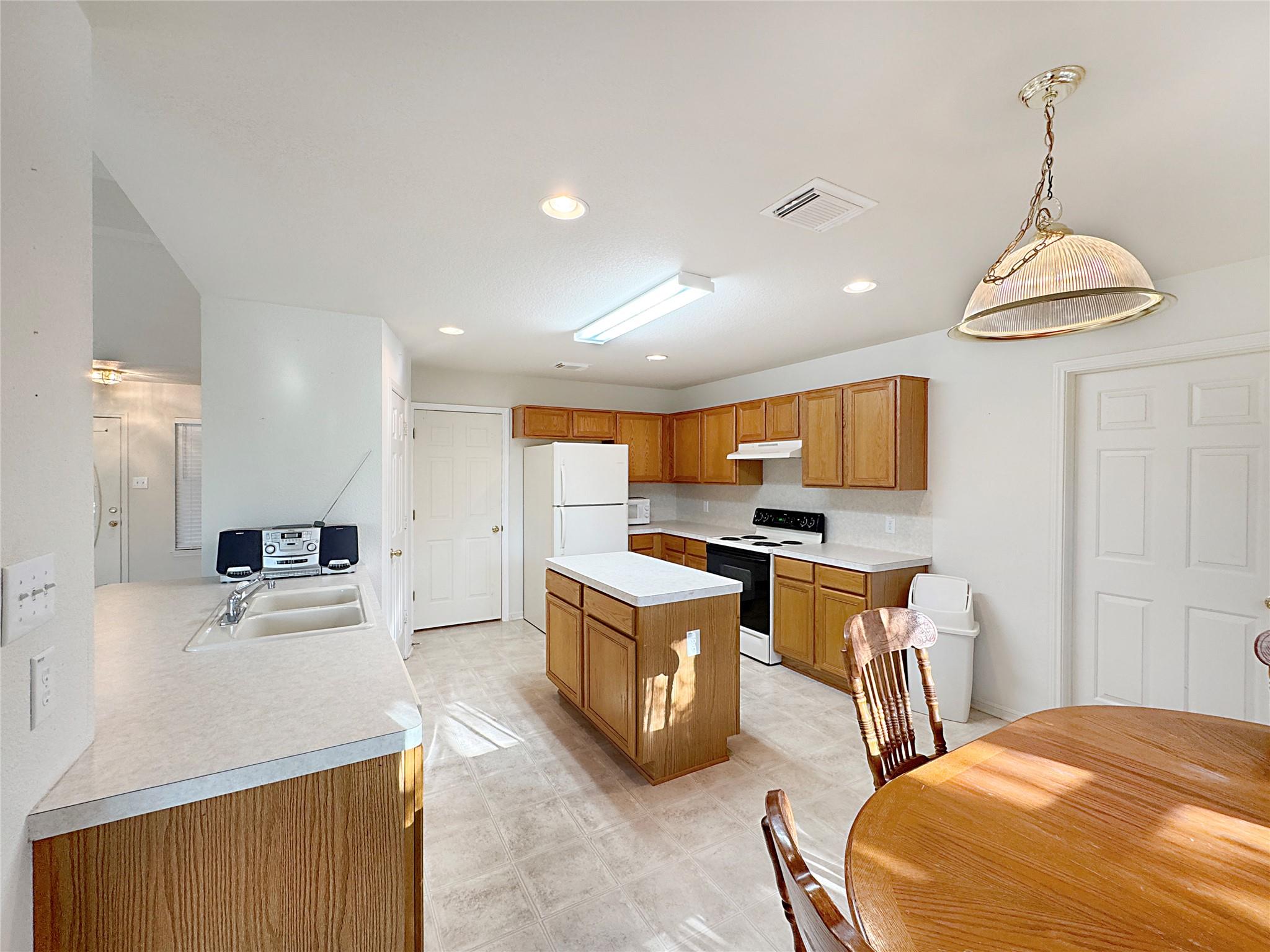 4575 Tanglewood Trl, Spring Branch, TX 78070