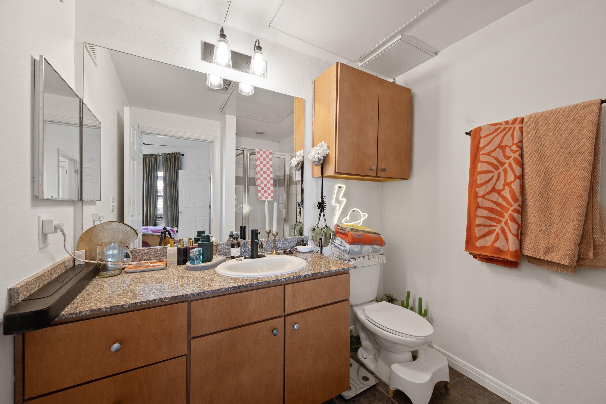 2502 Leon St # 511, Austin, TX 78705