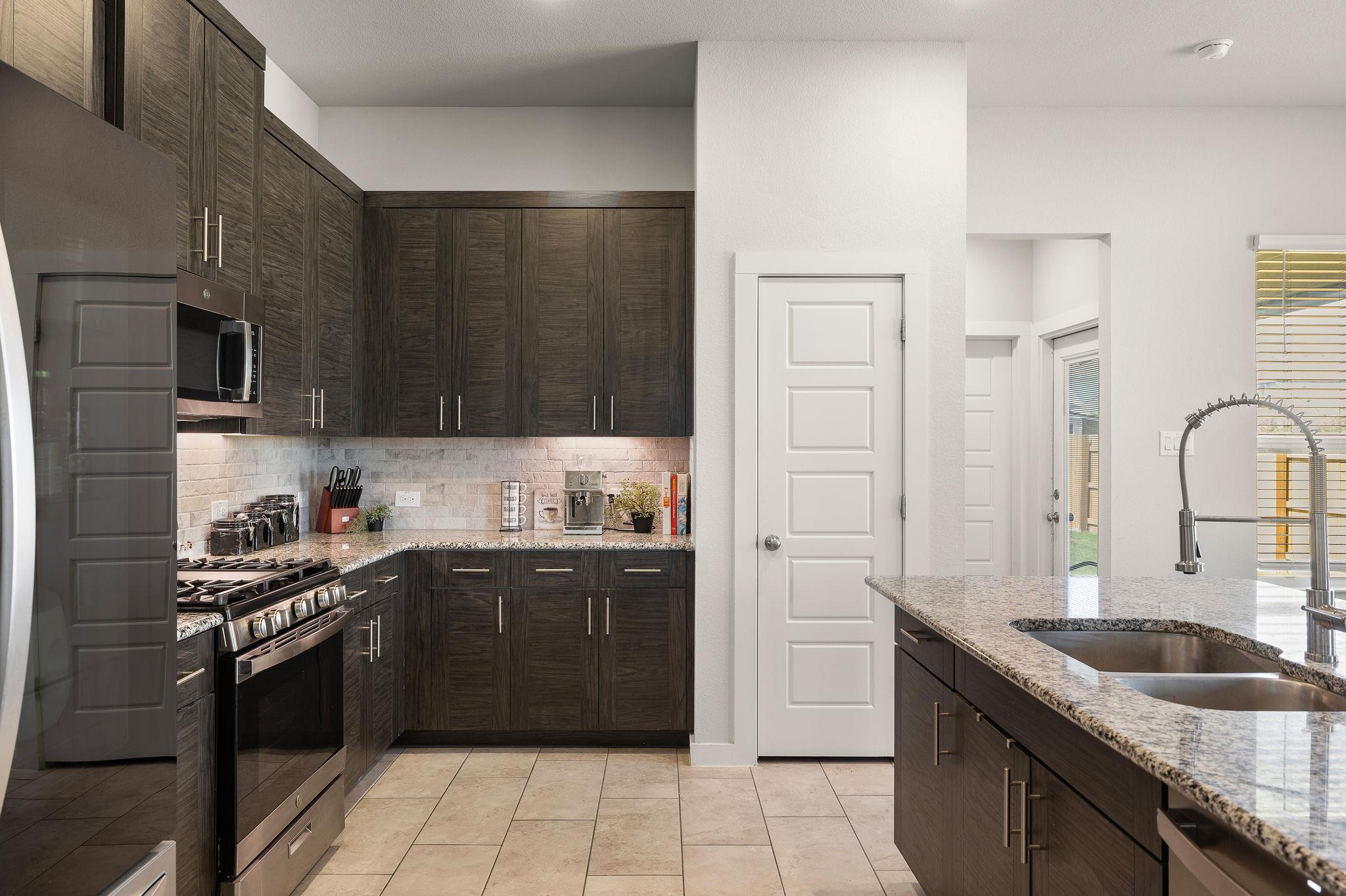 701 Bridle Creek Dr, Georgetown, TX 78626