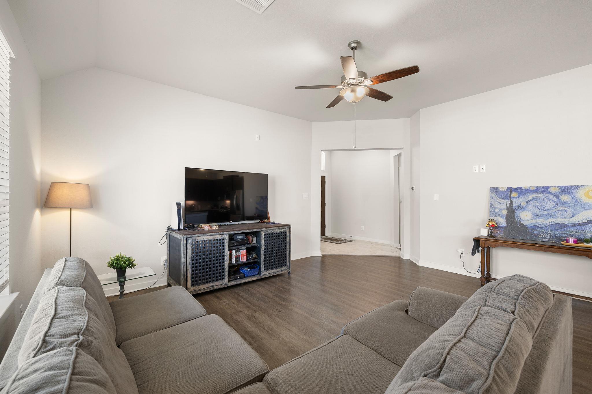 701 Bridle Creek Dr, Georgetown, TX 78626