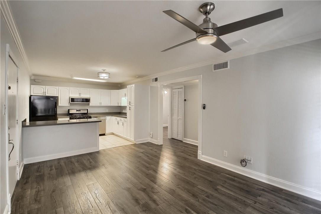 1304 Summit Street # 107, Austin, TX 78741