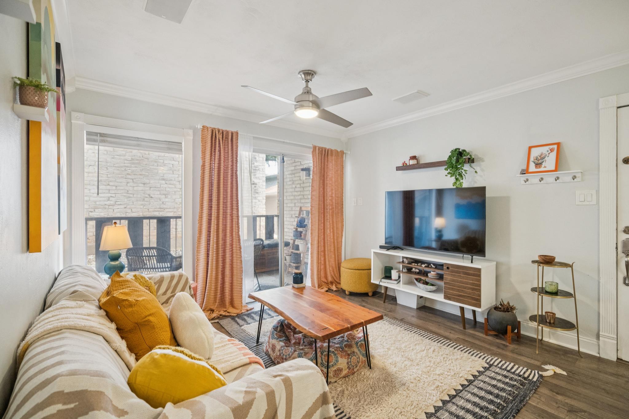 1304 Summit Street # 107, Austin, TX 78741