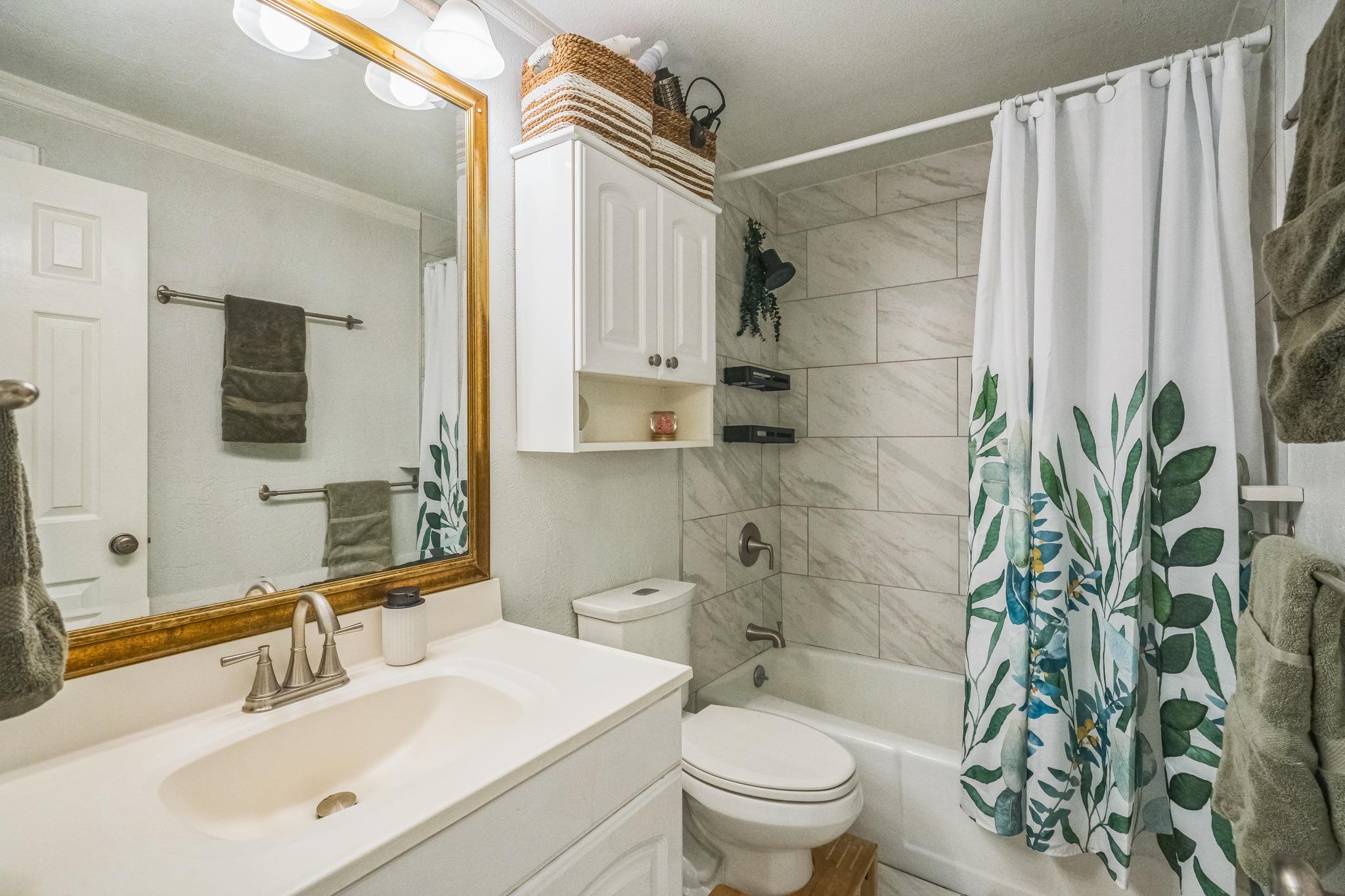 1304 Summit Street # 107, Austin, TX 78741