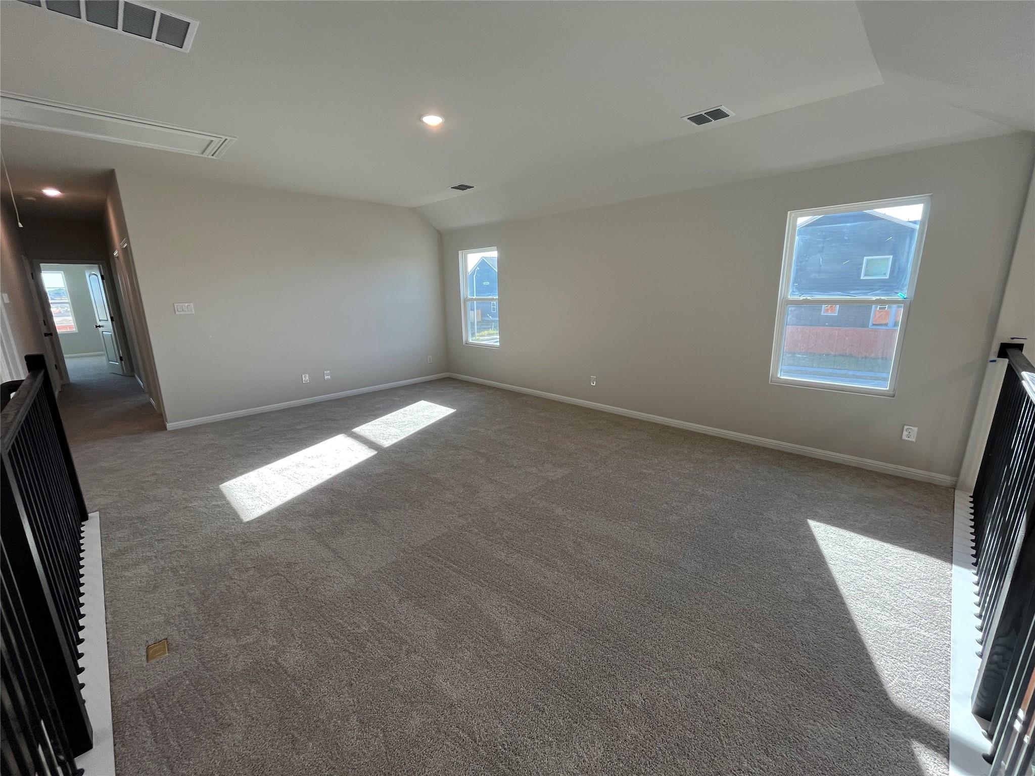 101 Clover Bnd, Liberty Hill, TX 78642