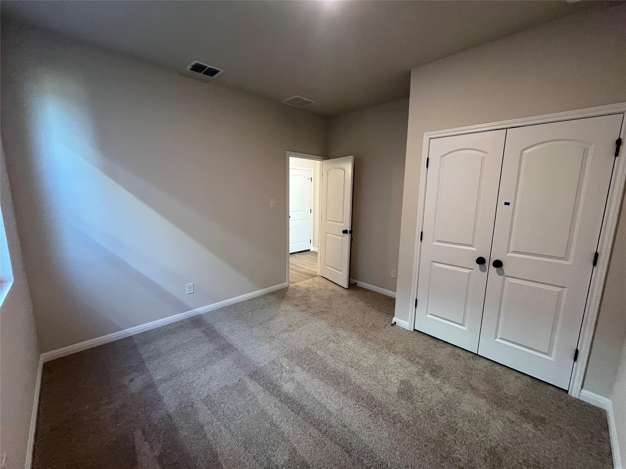 101 Clover Bnd, Liberty Hill, TX 78642