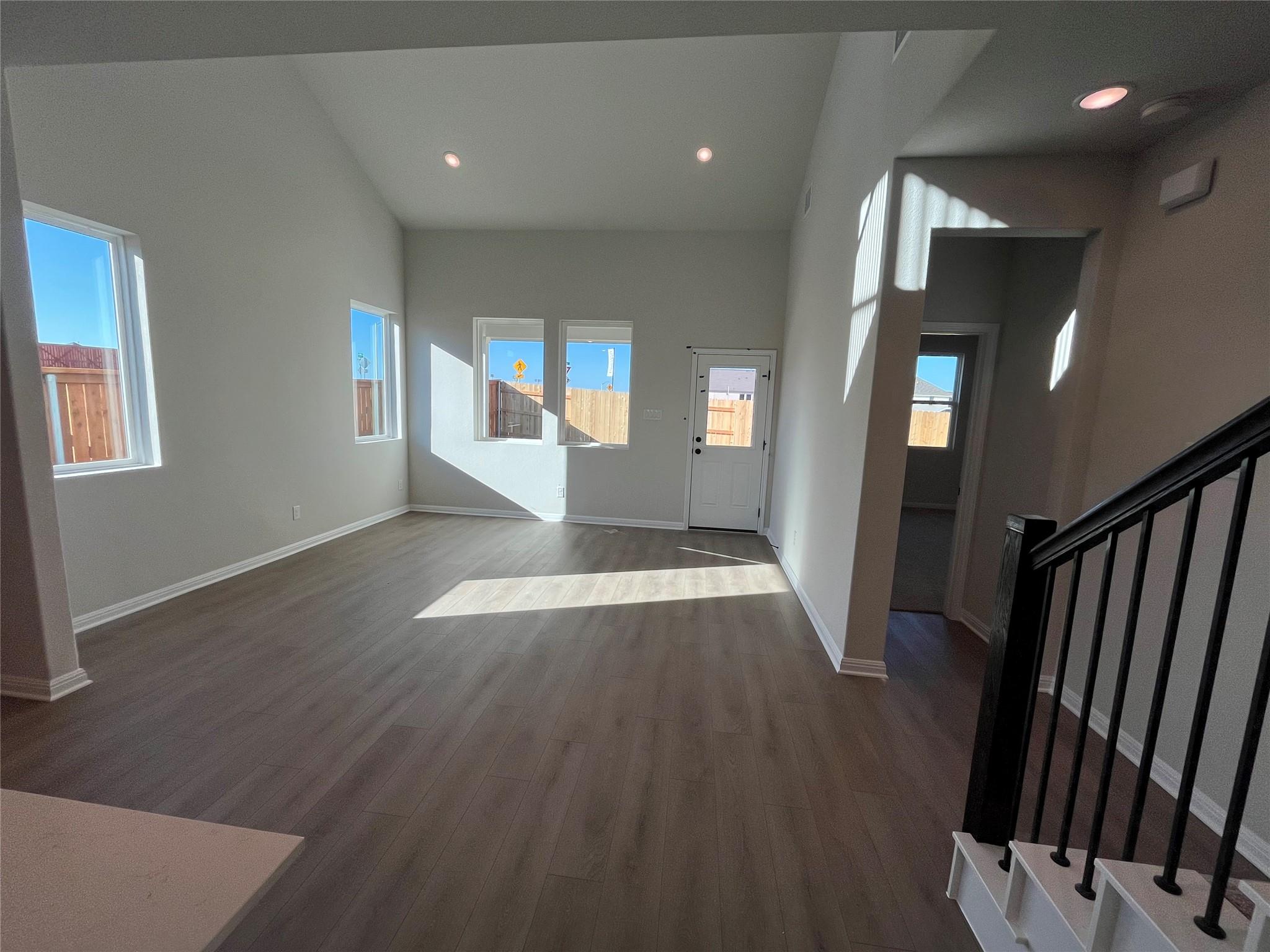 101 Clover Bnd, Liberty Hill, TX 78642