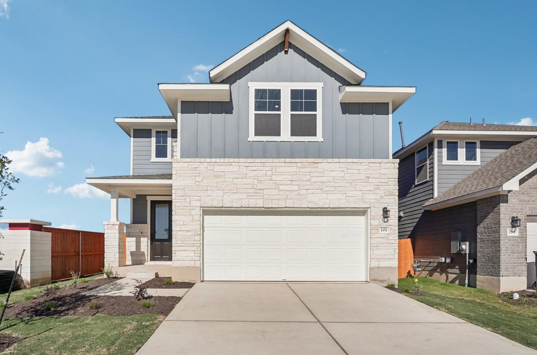 101 Clover Bnd, Liberty Hill, TX 78642