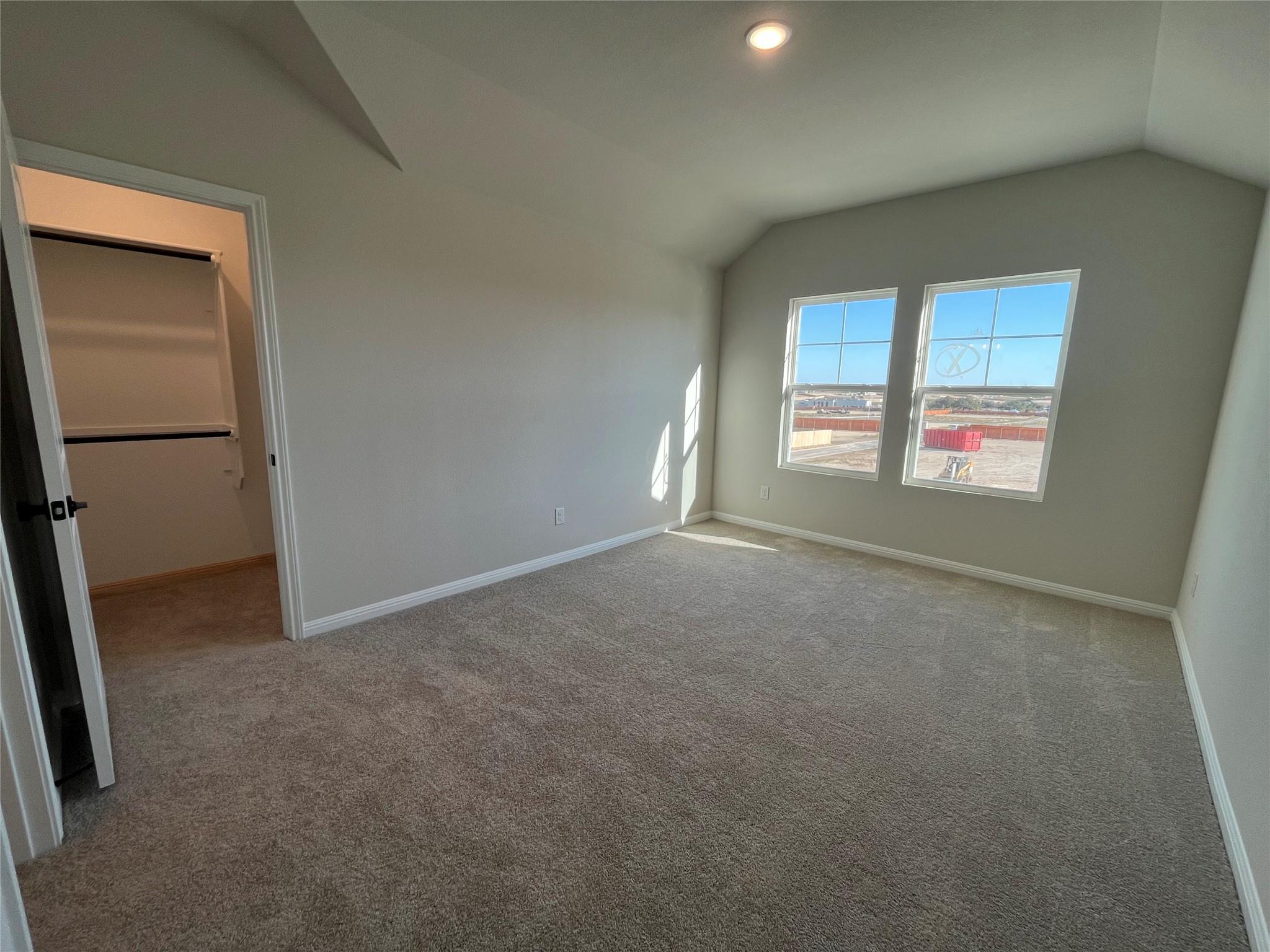 101 Clover Bnd, Liberty Hill, TX 78642