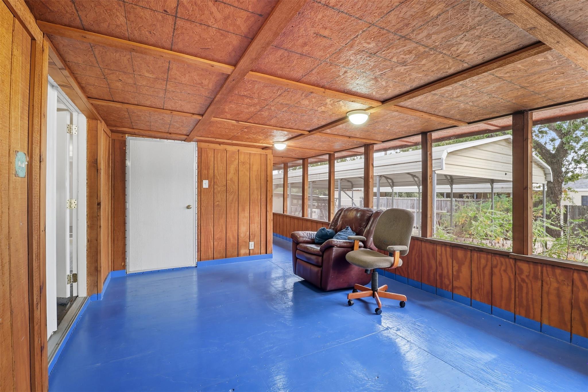 703 & 703A Driftwood Ln, Cottonwood Shores, TX 78657