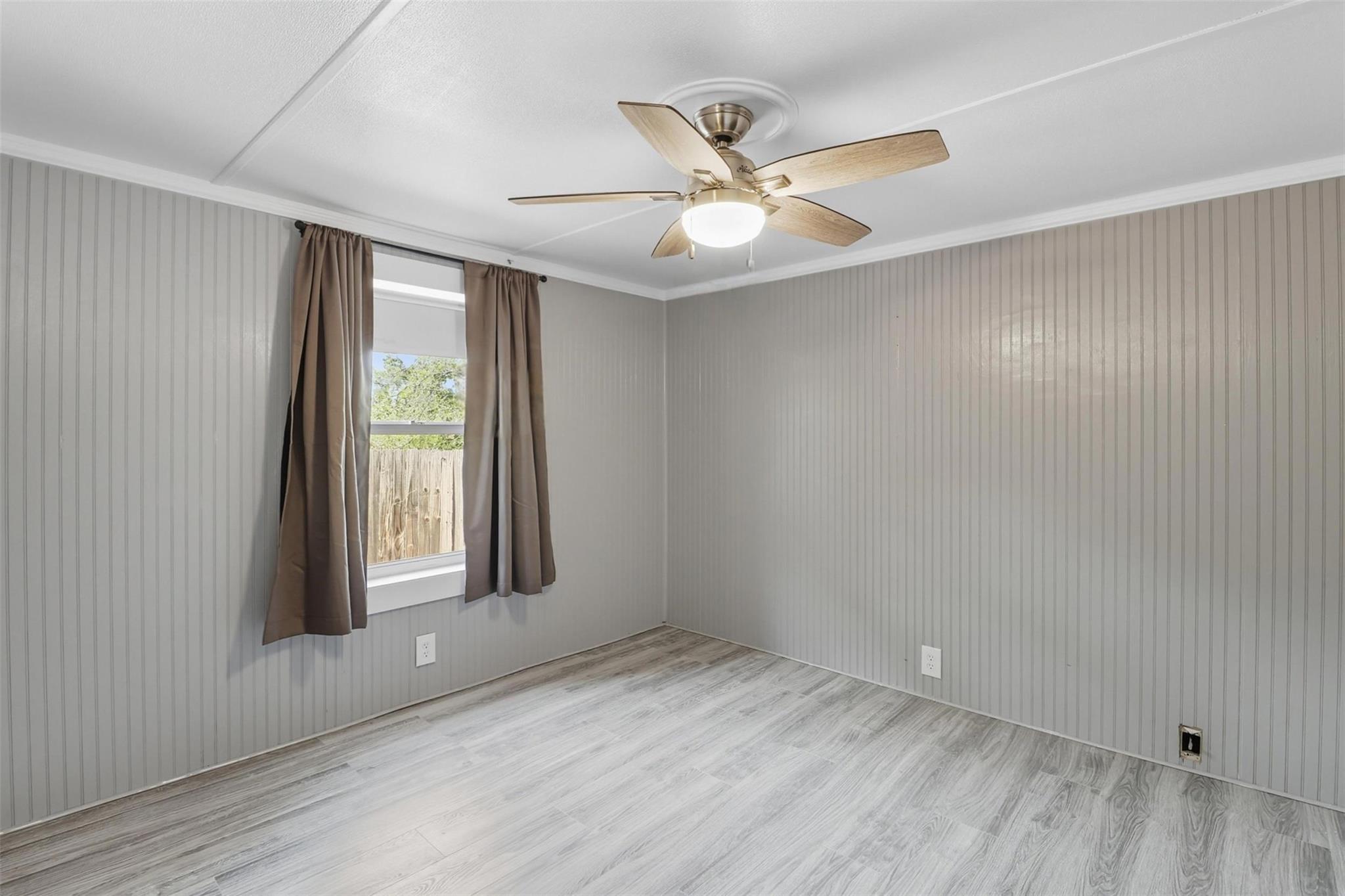 703 & 703A Driftwood Ln, Cottonwood Shores, TX 78657