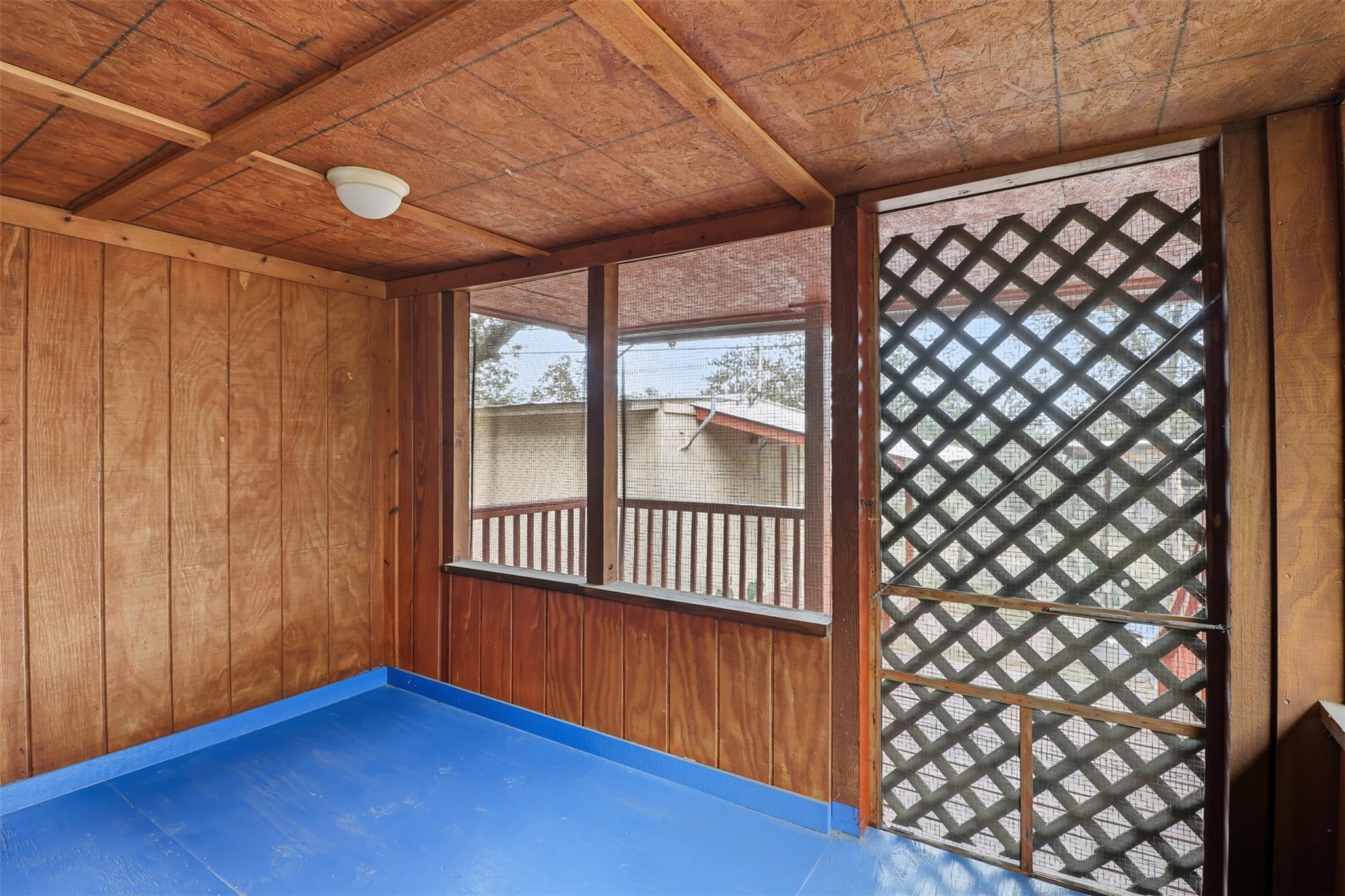 703 & 703A Driftwood Ln, Cottonwood Shores, TX 78657