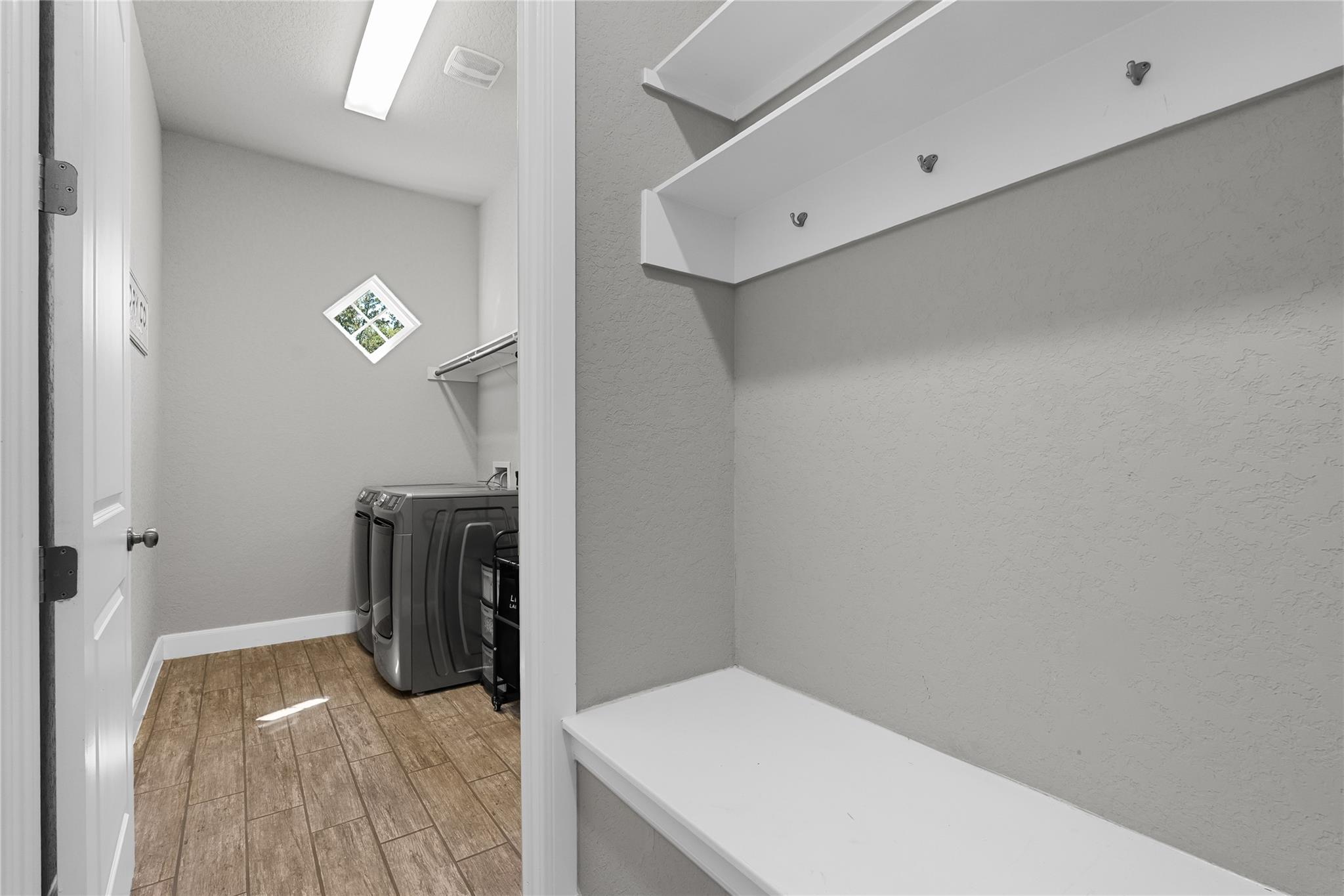 604 Academy Oaks Dr, San Marcos, TX 78666