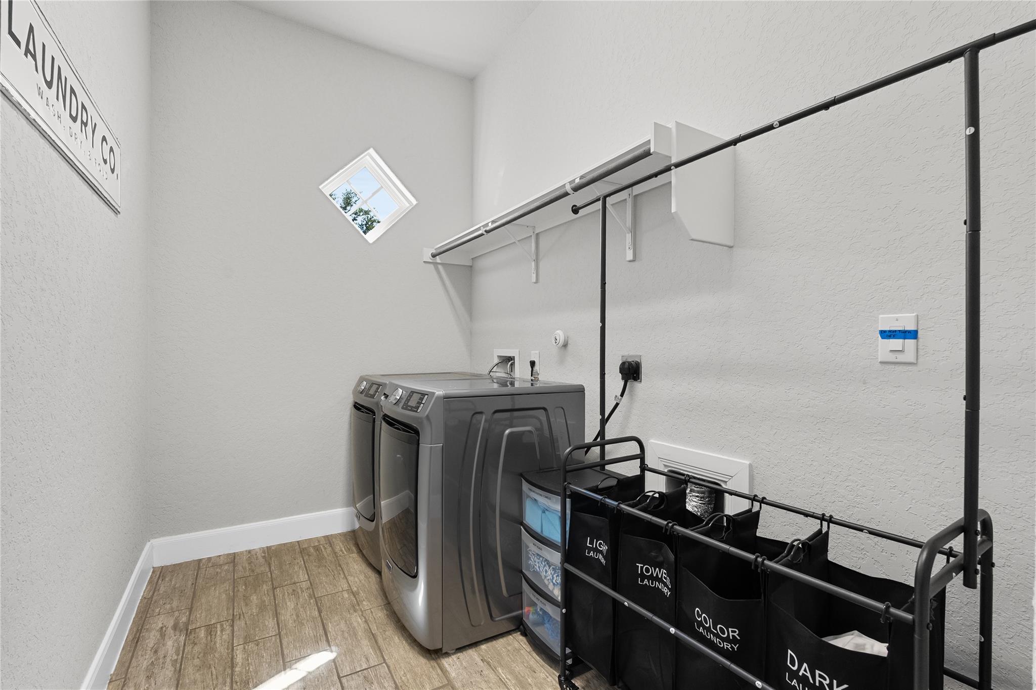 604 Academy Oaks Dr, San Marcos, TX 78666