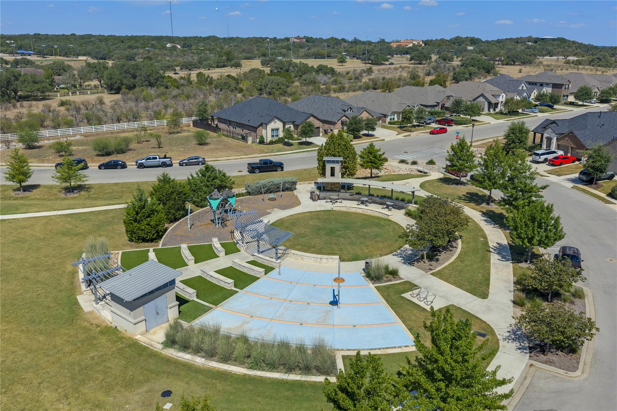 604 Academy Oaks Dr, San Marcos, TX 78666