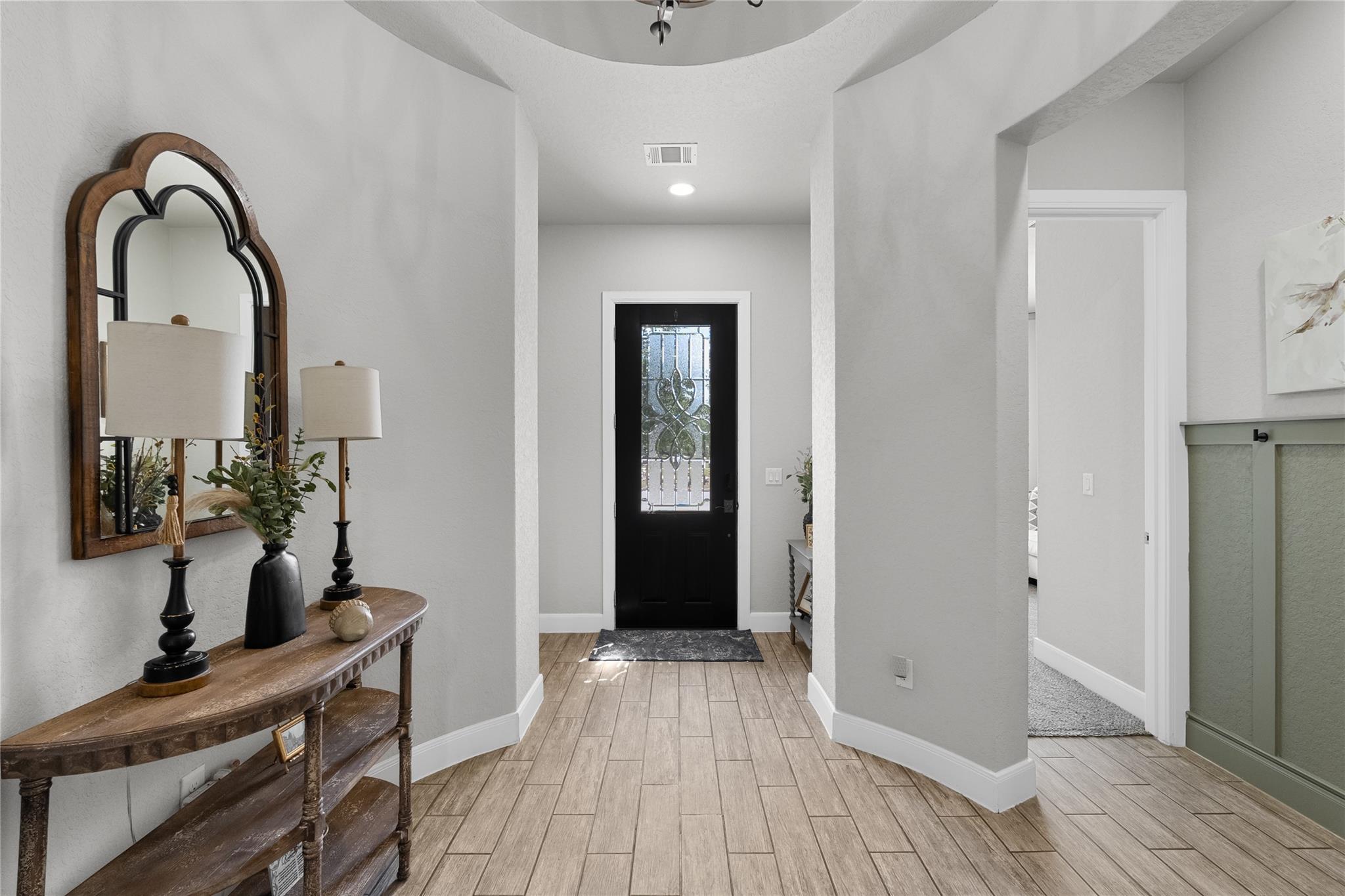 604 Academy Oaks Dr, San Marcos, TX 78666