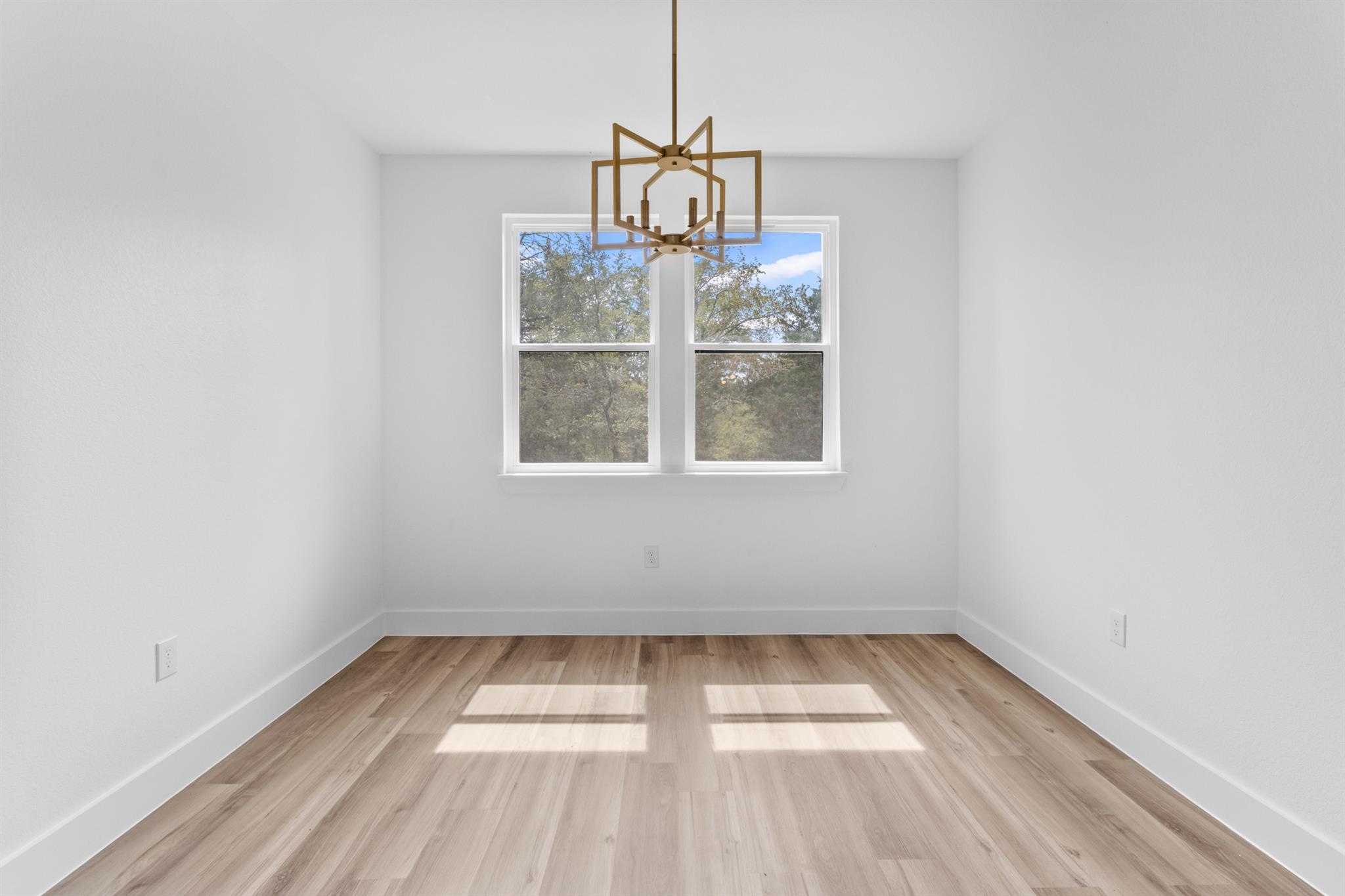 171 Lamaloa Ln, Bastrop, TX 78602