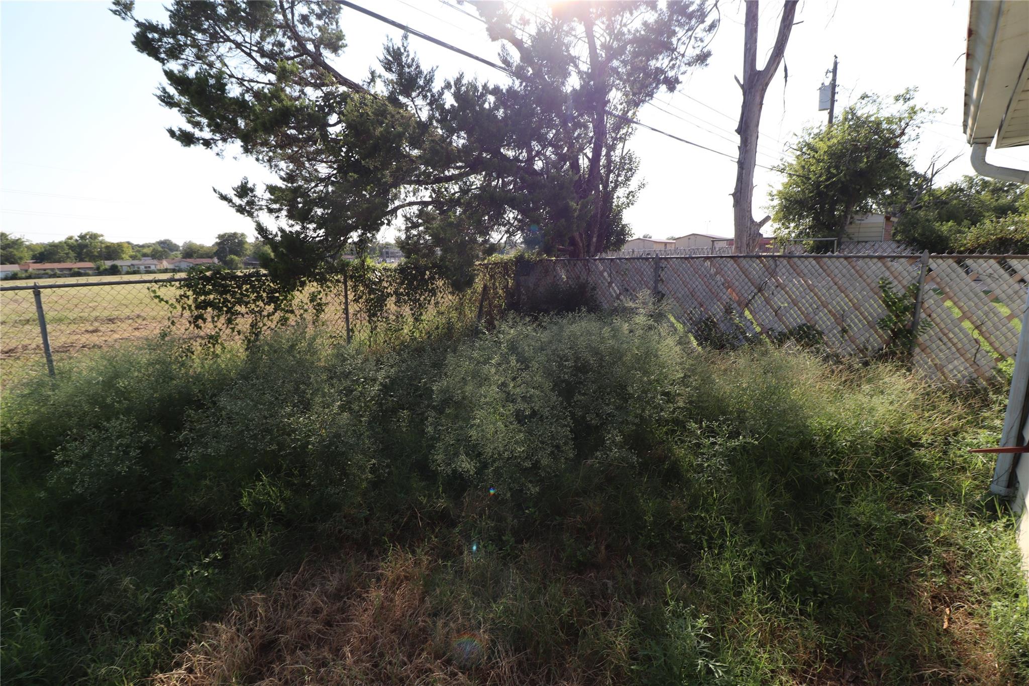 3214 Longview Dr, Killeen, TX 76543