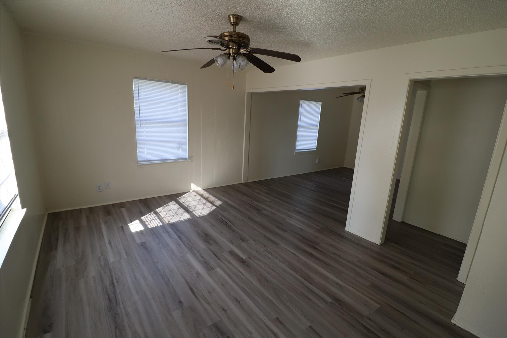 3214 Longview Dr, Killeen, TX 76543