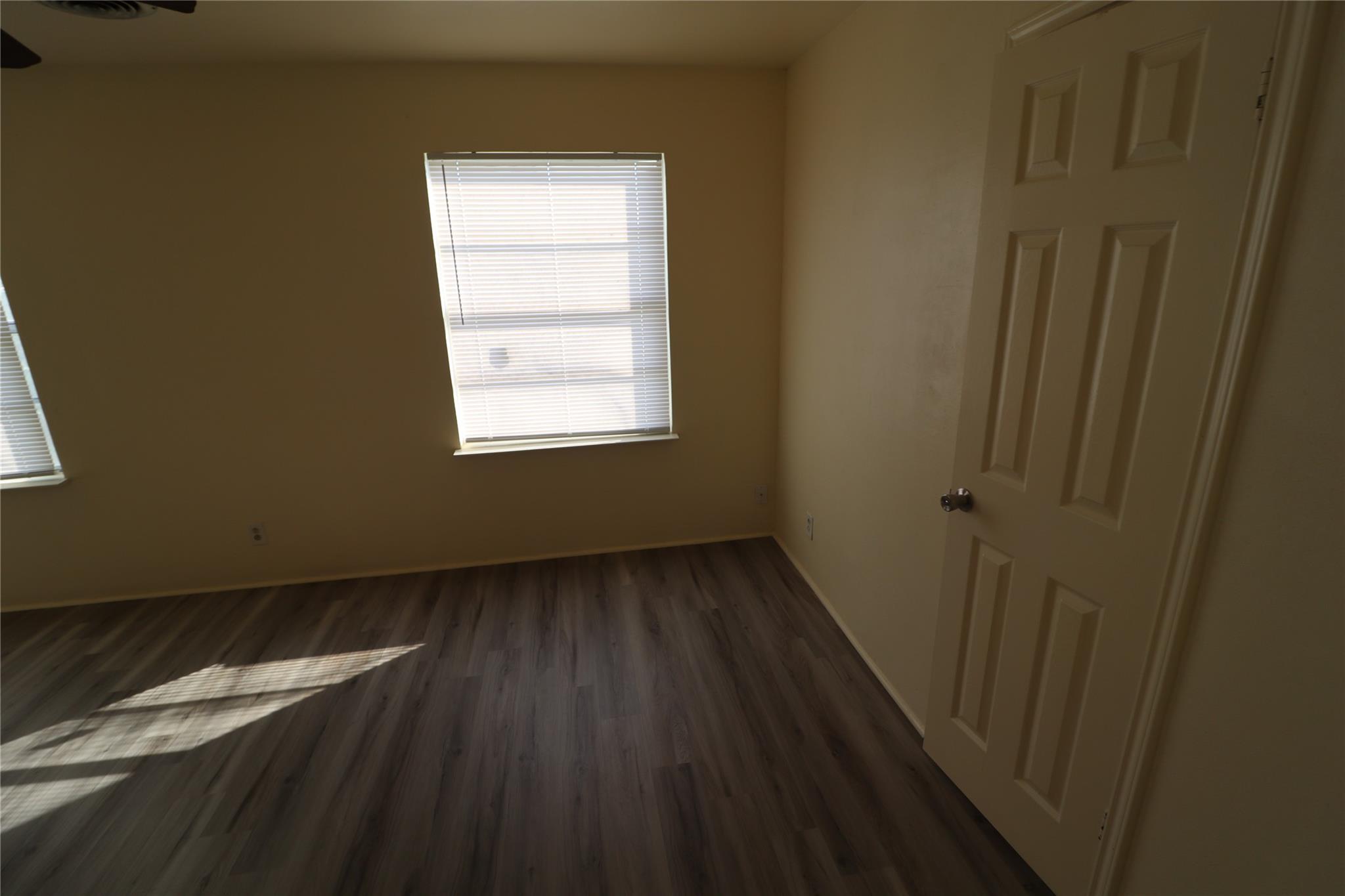 3214 Longview Dr, Killeen, TX 76543